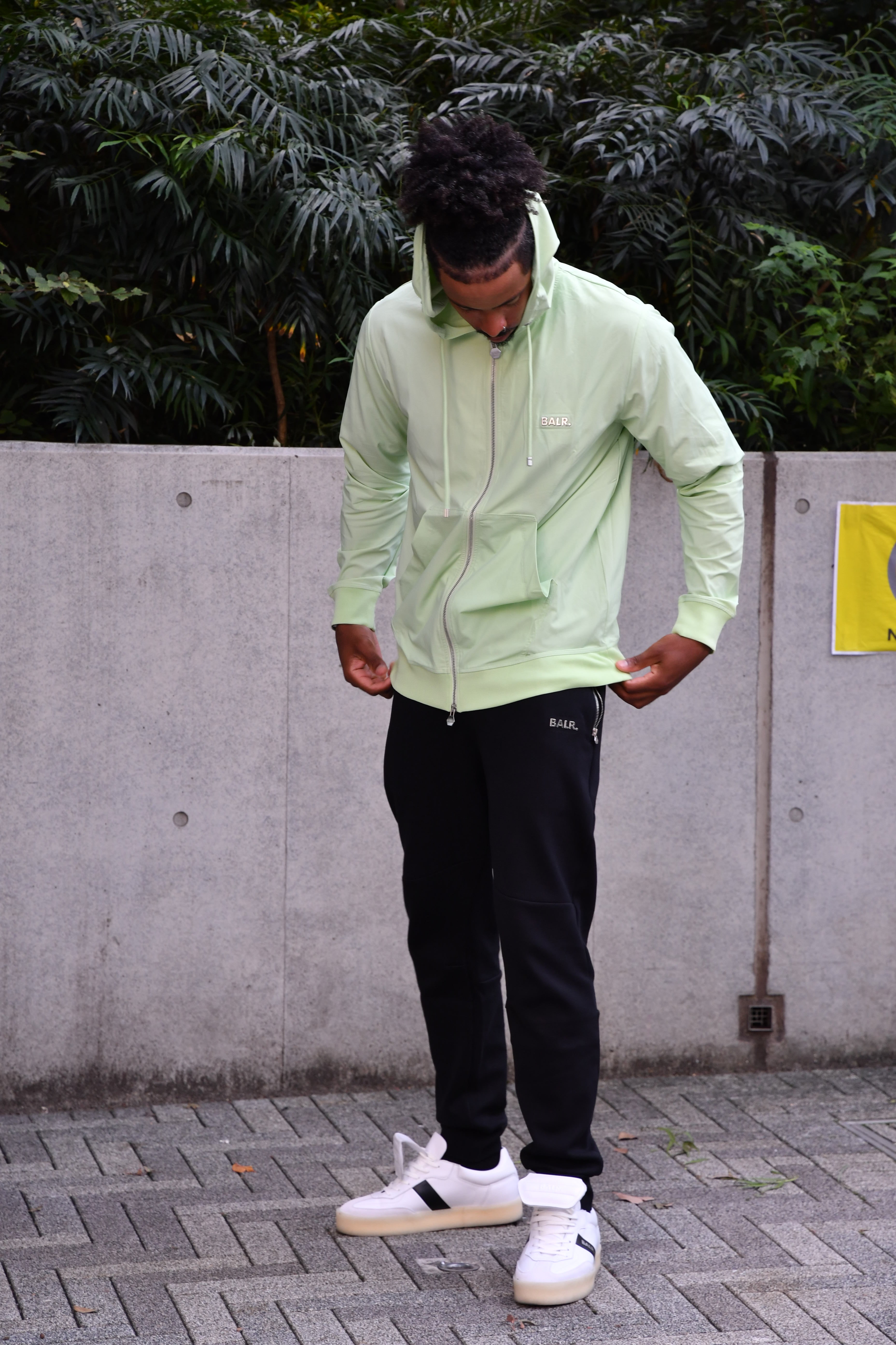 【日本限定】JP Q-SERIES STRETCH NYLON HOODIE-REED GREEN