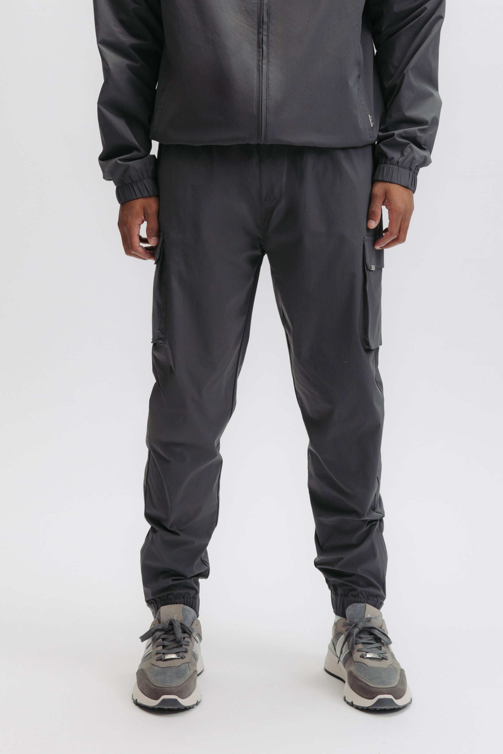 TECH CUFFED CARGO PANTS - VOLCANIC GREY
