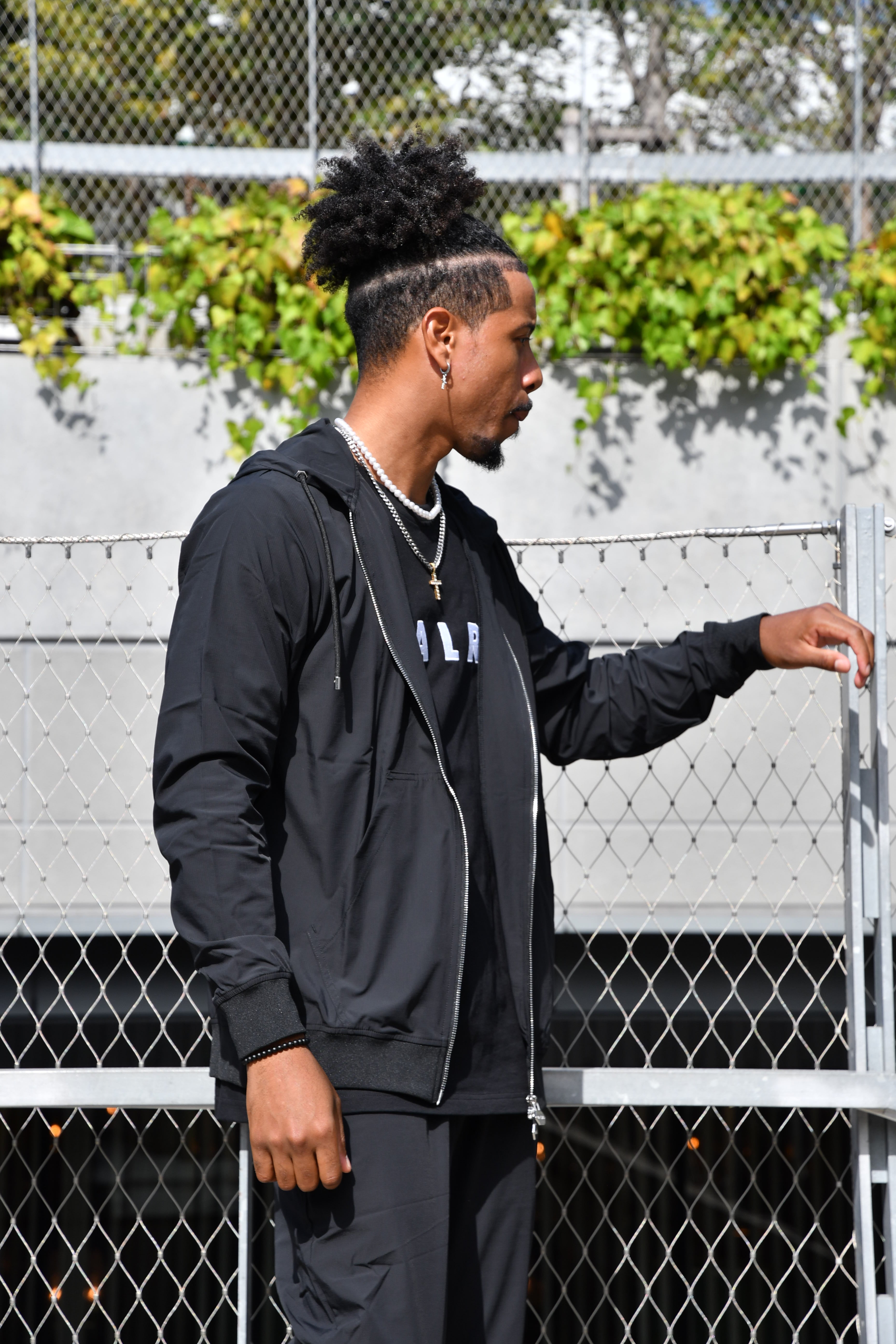 日本限定 / JP Q-SERIES STRETCH NYLON HOODIE - JET BLACK – BALR.