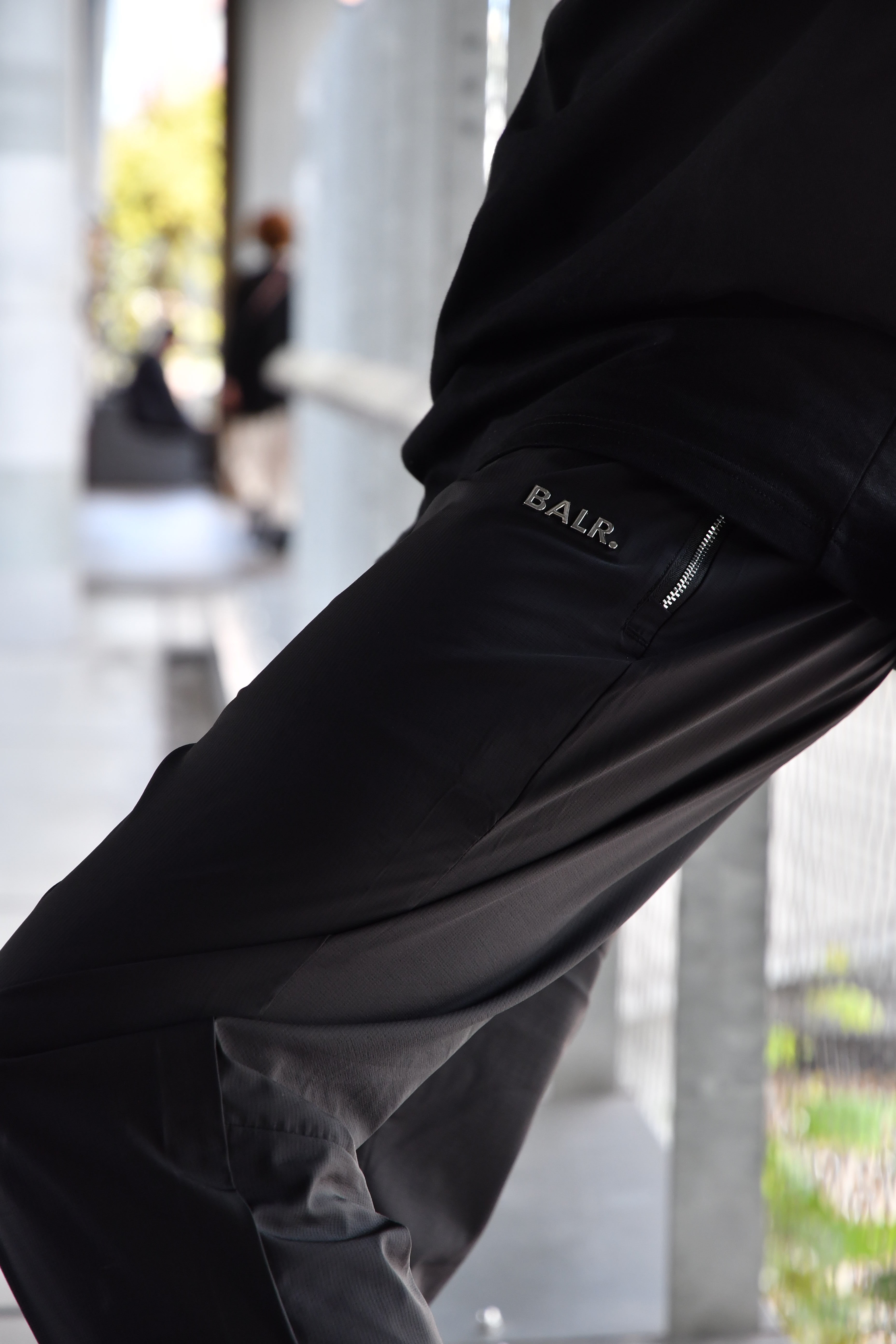 日本限定 / JP Q-SERIES STRETCH NYLON PANTS - JET BLACK