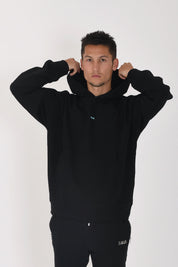 日本限定 / GAME DAY BOX FIT HOODIE Jet Black/Tiffany Blue