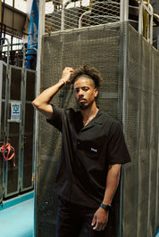 【日本限定】JP  LOGO SHIRT - BLACK