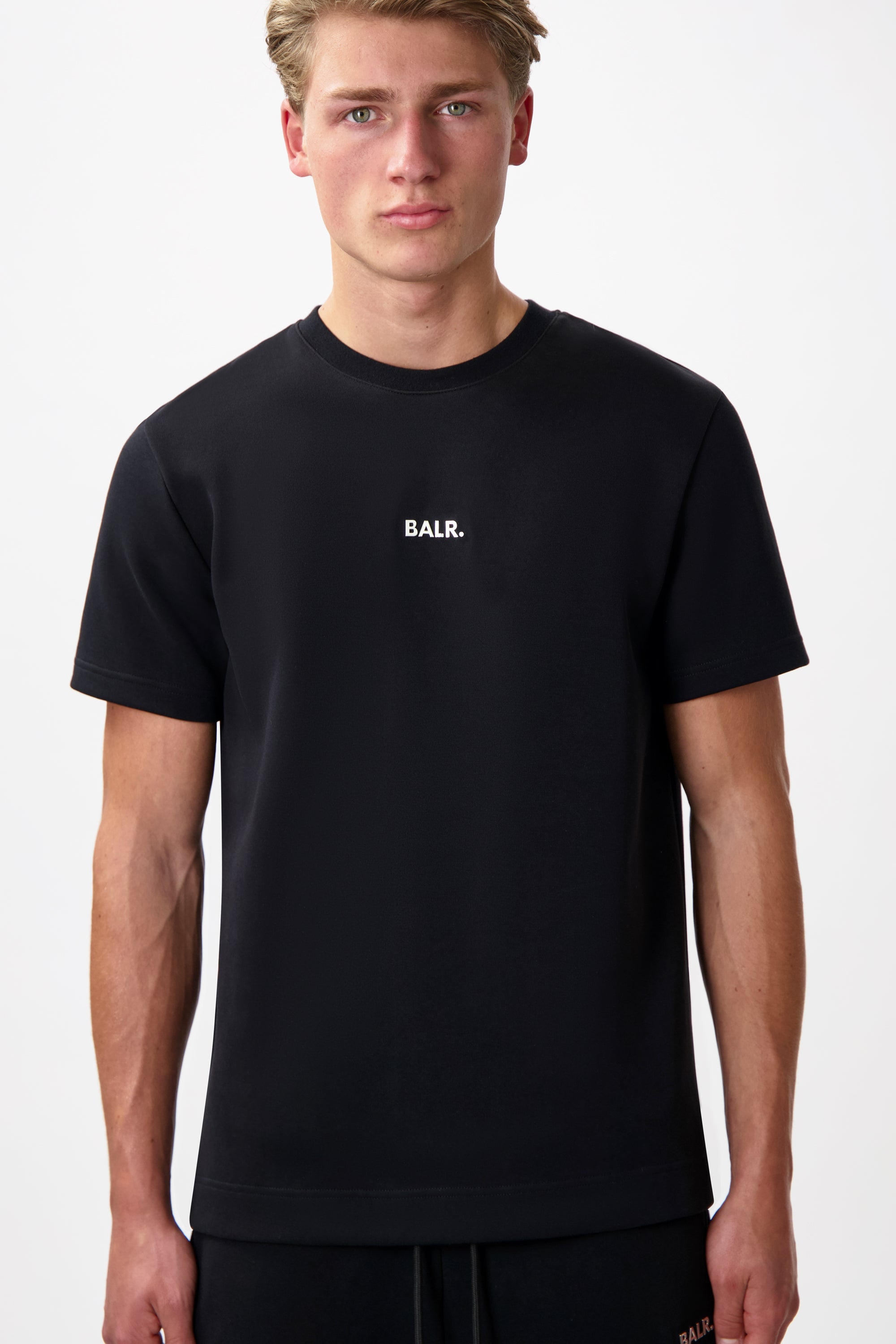 BALR Q Series Tシャツ Q-SERIES REGULAR FIT T-SHIRT JET BLACK – BALR.