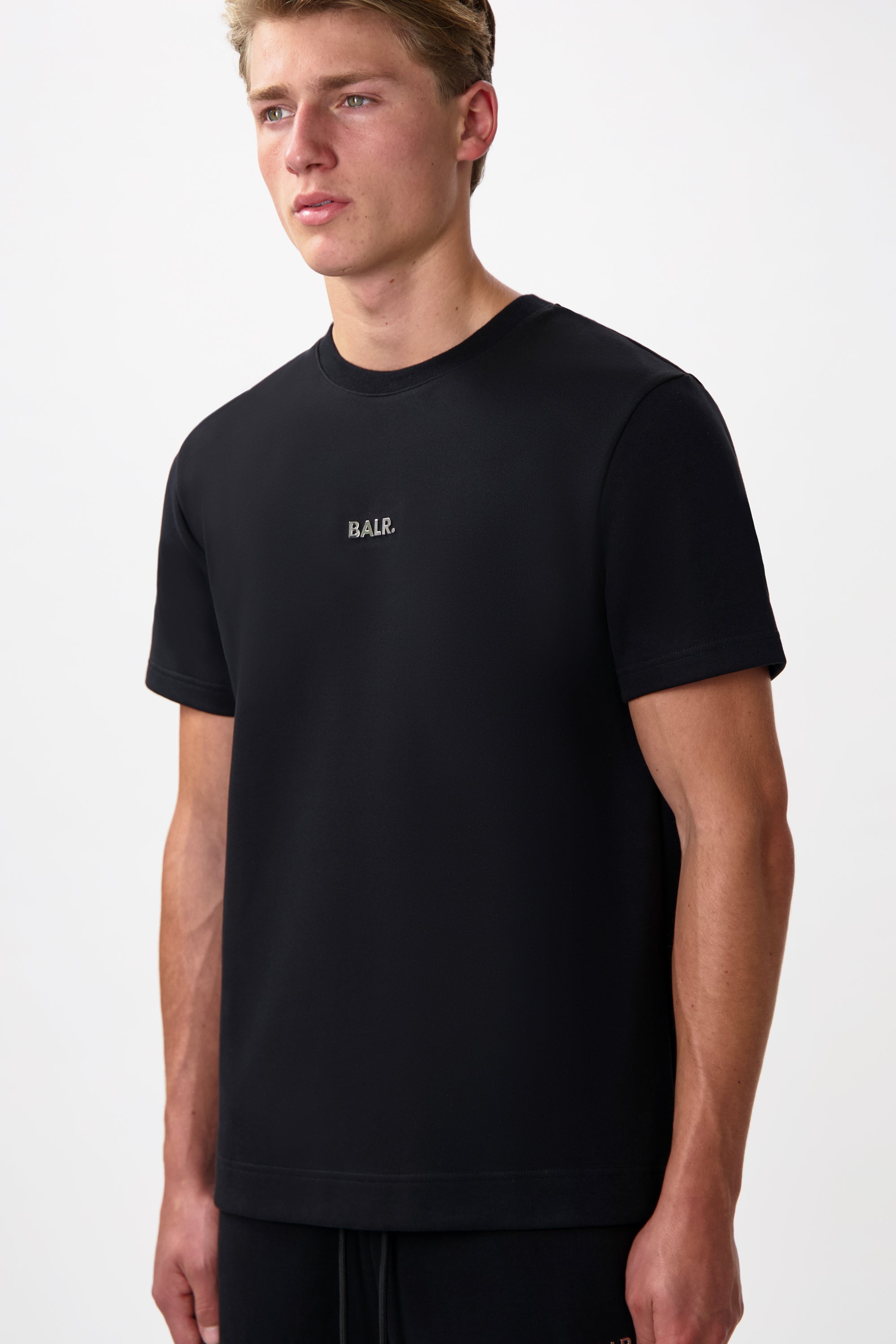 Q-SERIES REGULAR FIT T-SHIRT JET BLACK