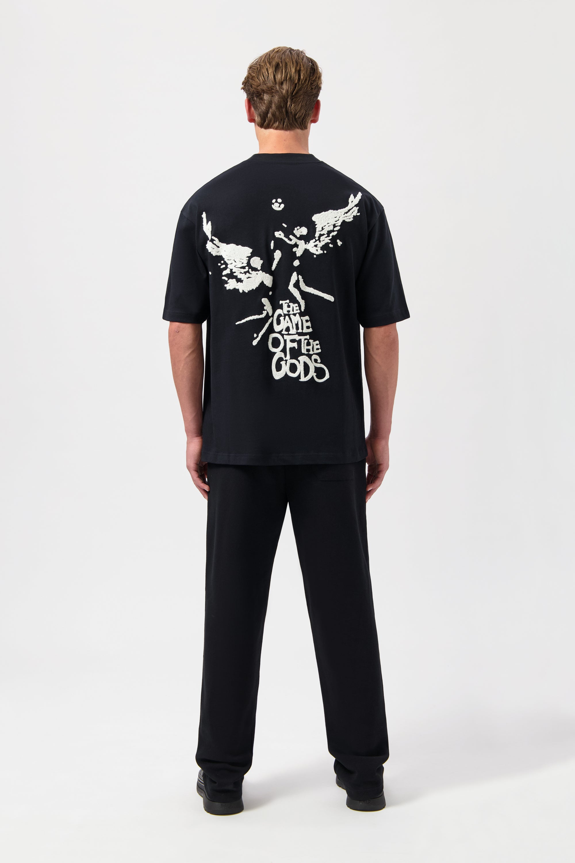 GAME OF THE GODS GRAFFITI BOX FIT T-SHIRT-Jet Black