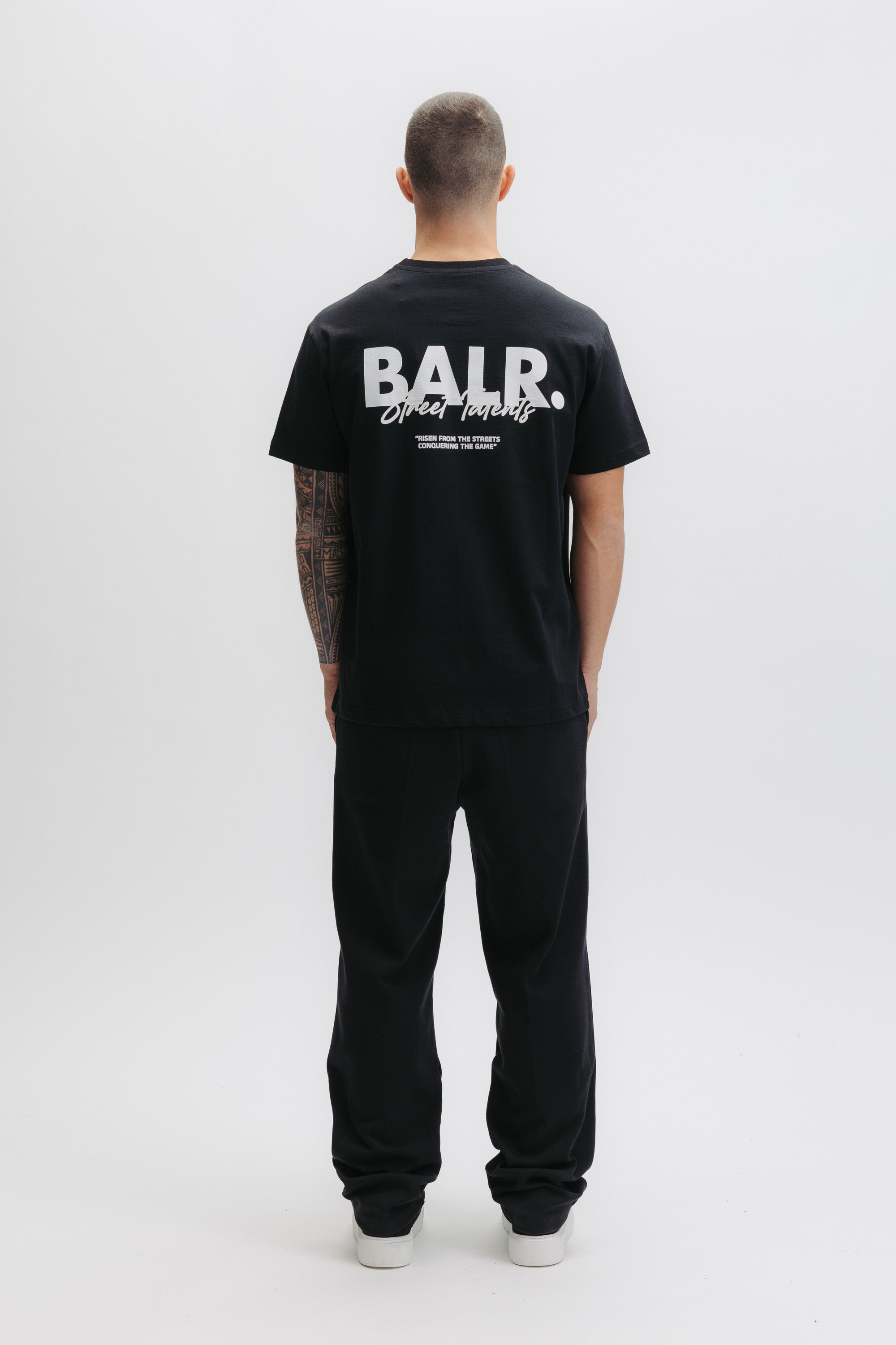 STREET TALENTS T-SHIRT - JET BLACK