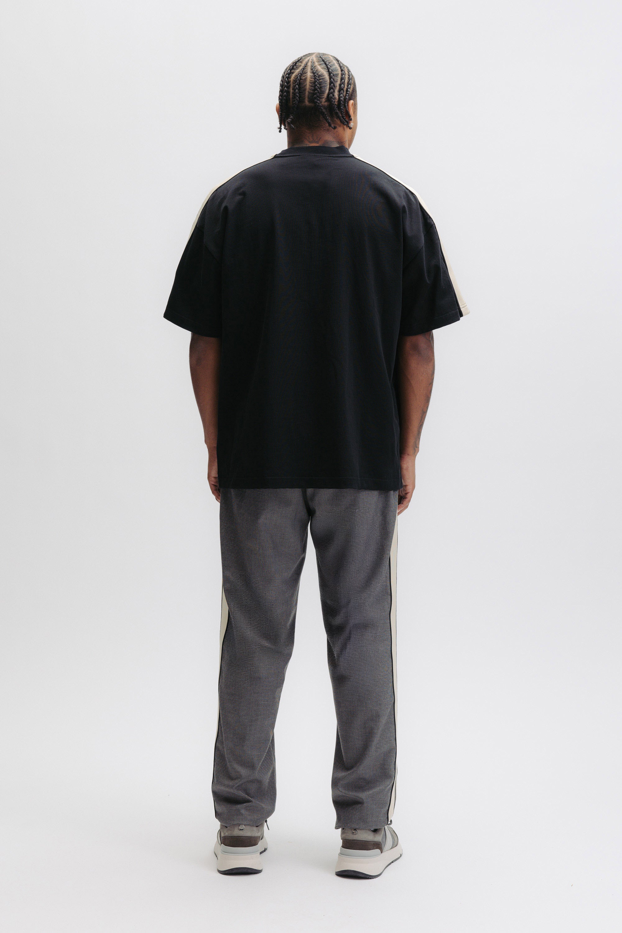 TAPE BOX T-SHIRT - JET BLACK