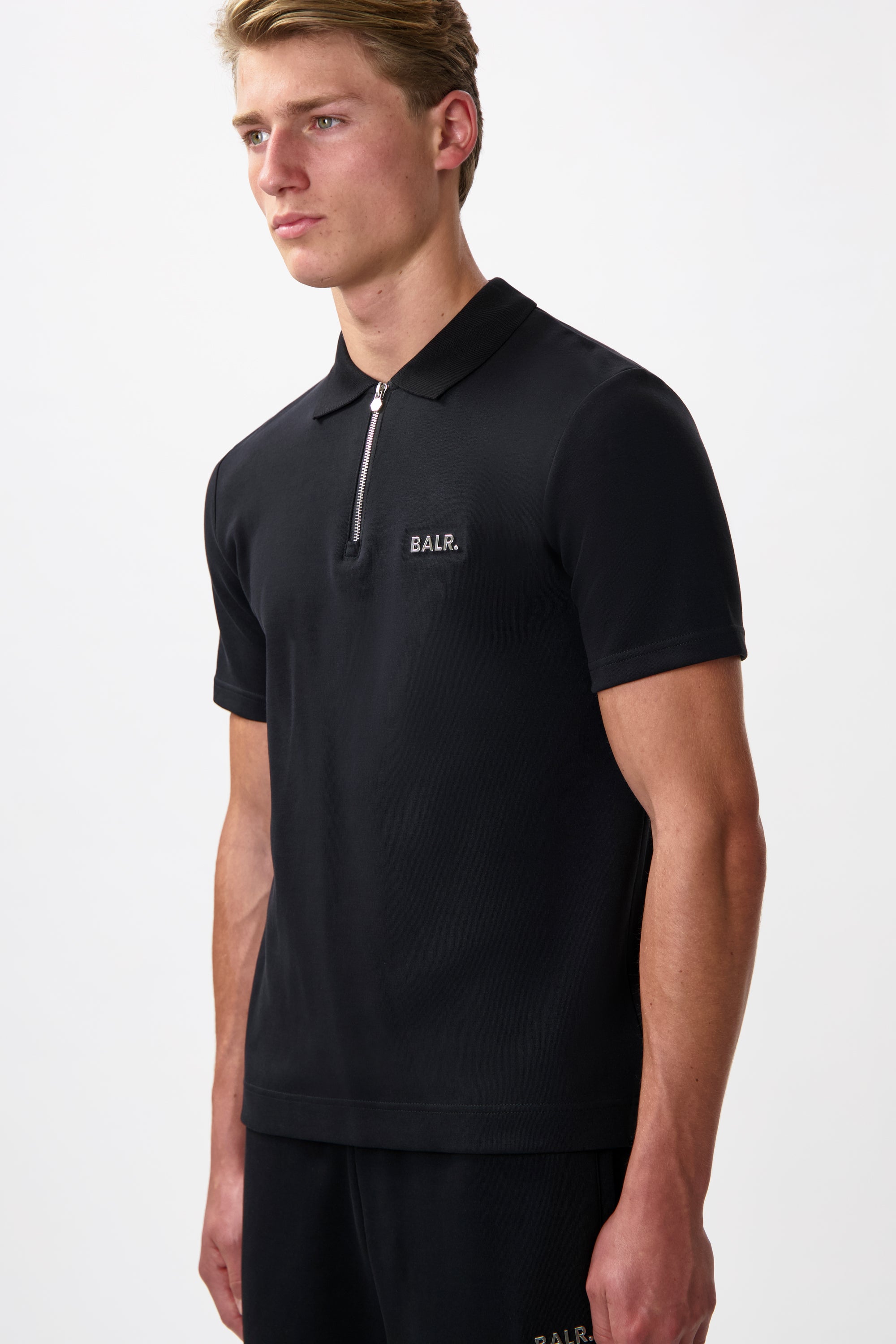 Q-SERIES REGULAR FIT POLO SHIRT JET BLACK