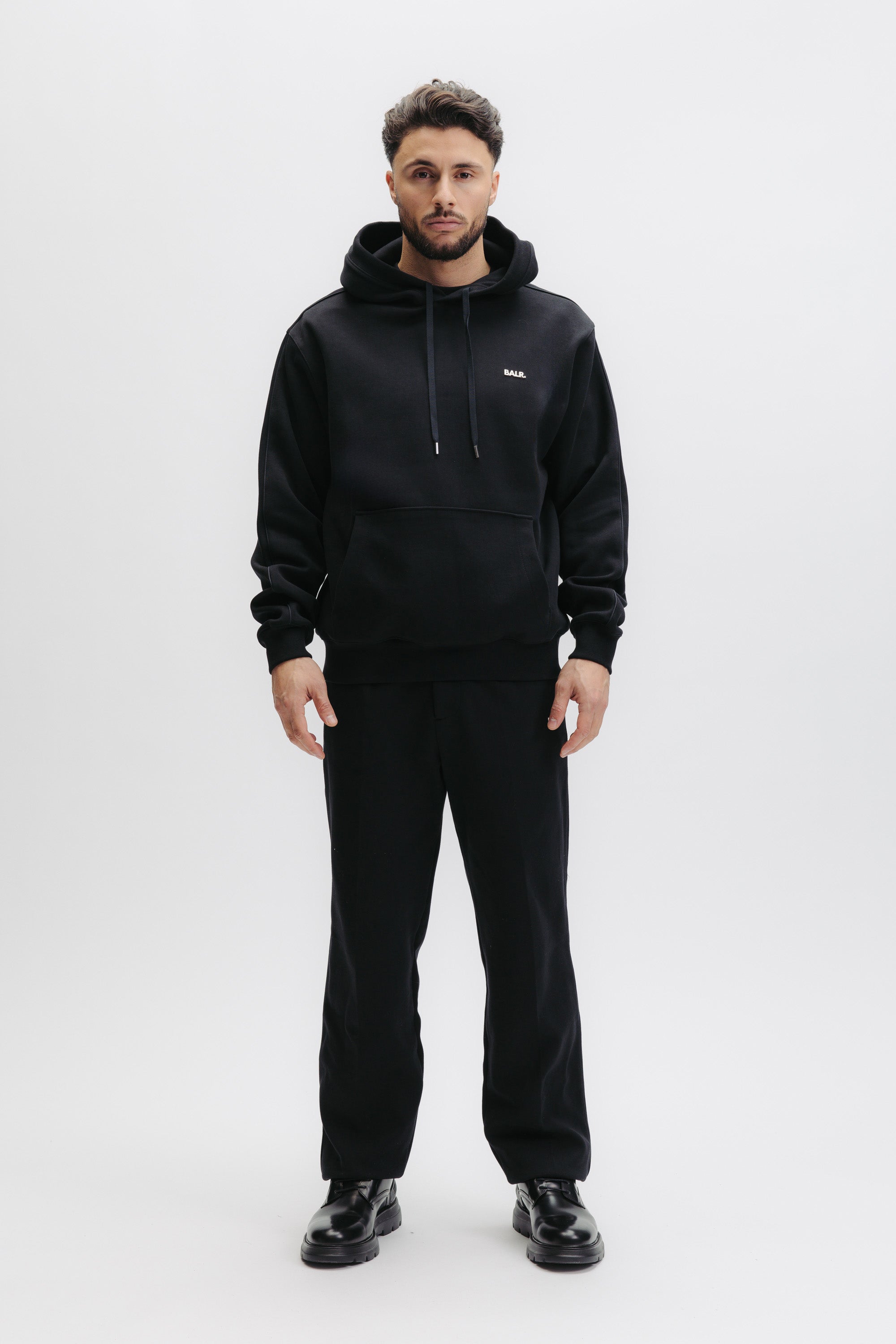Q SERIES HOODIE - JET BLACK