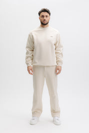 Q SERIES CREWNECK - WHITE SWAN