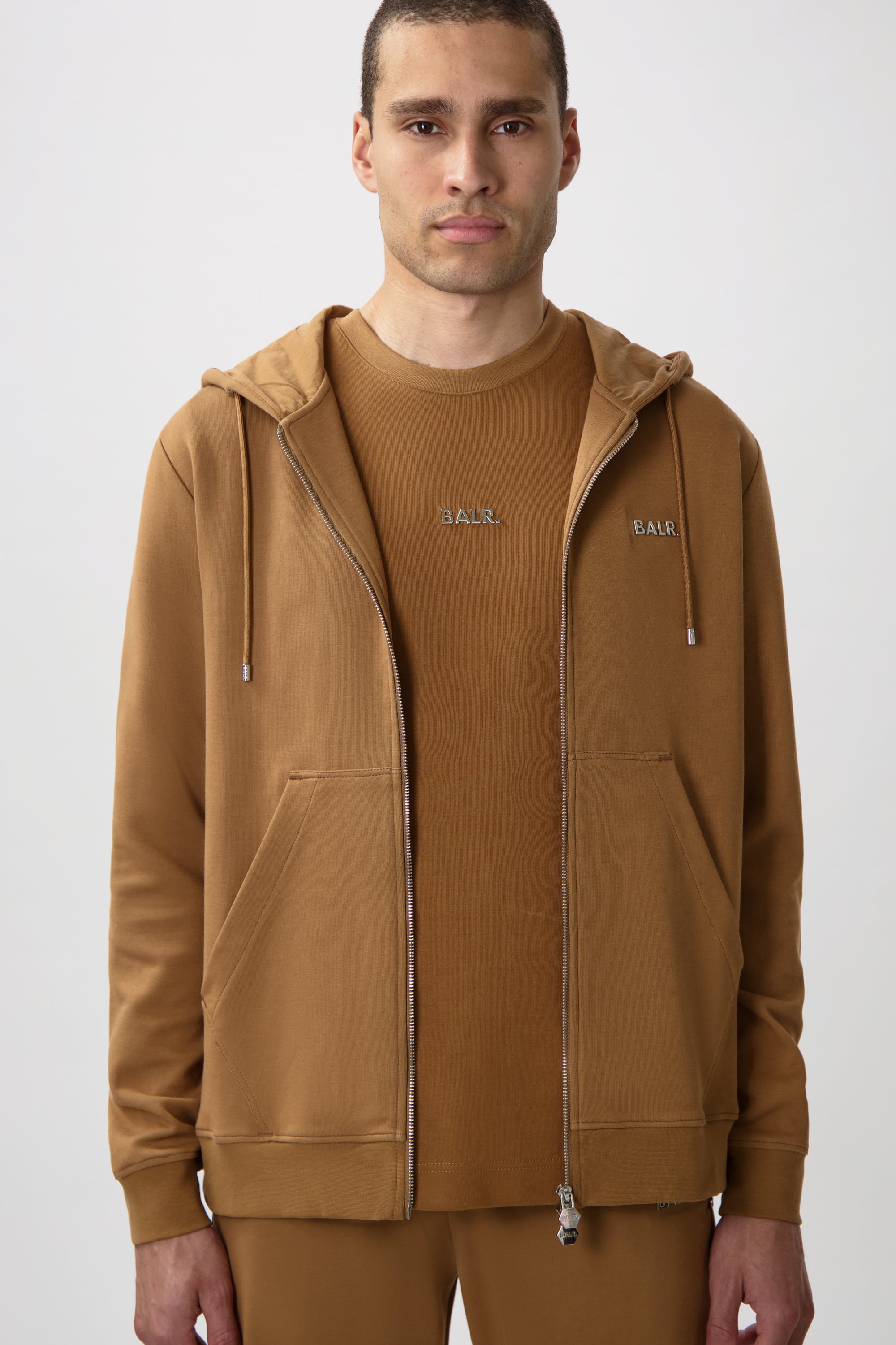 Q-SERIES REGULAR FIT ZIP THROUGH HOODIE-TOASTED COCONUT