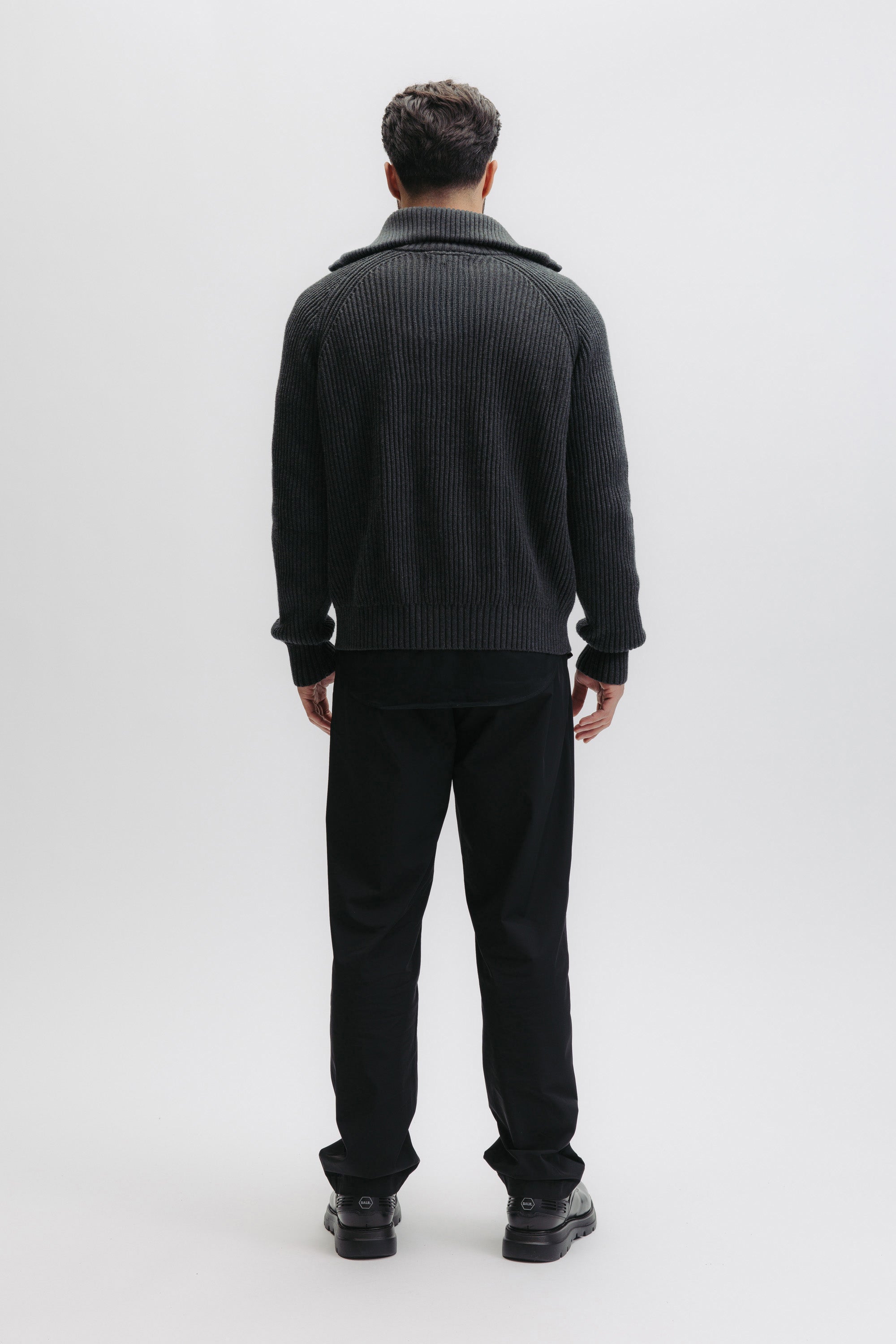 XI KNITTED HALF ZIP - VOLCANIC GREY