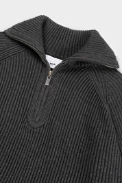 XI KNITTED HALF ZIP - VOLCANIC GREY