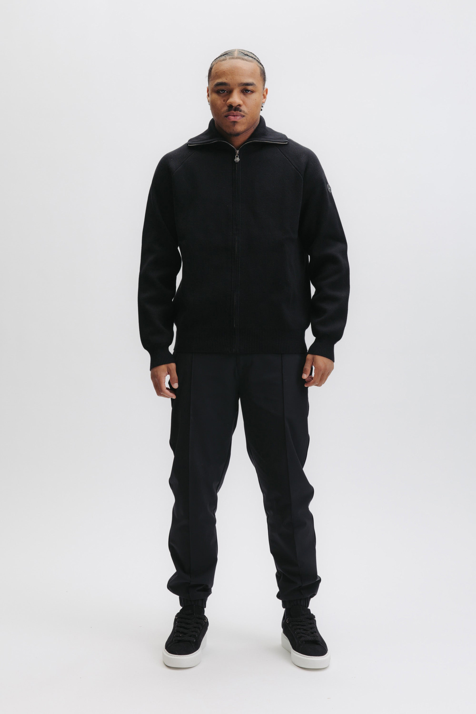 HEX-SERIES KNITTED ZIP SWEATER - JET BLACK