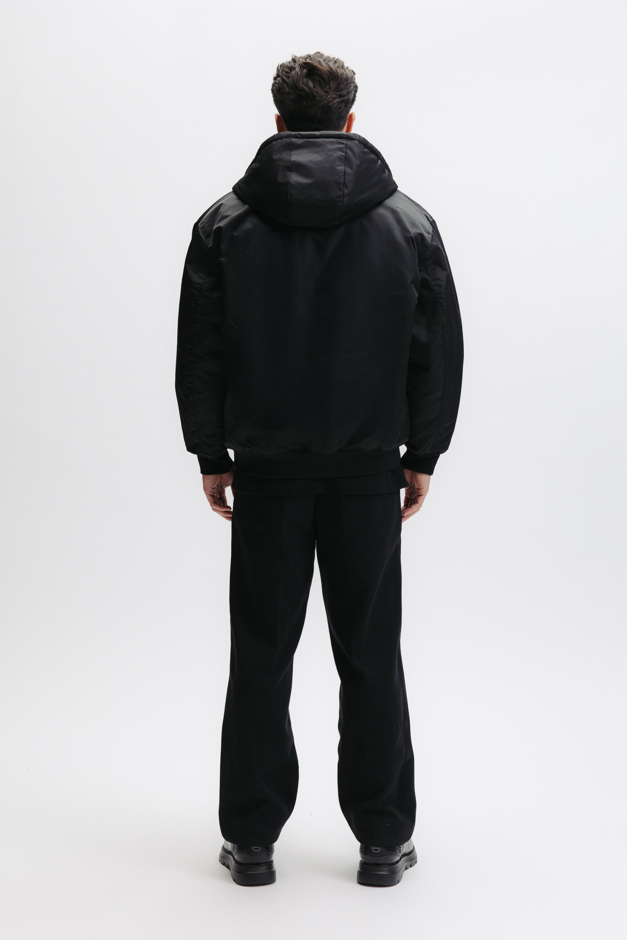 Q SERIES HOODED BOMBER JACKET - JET BLACK