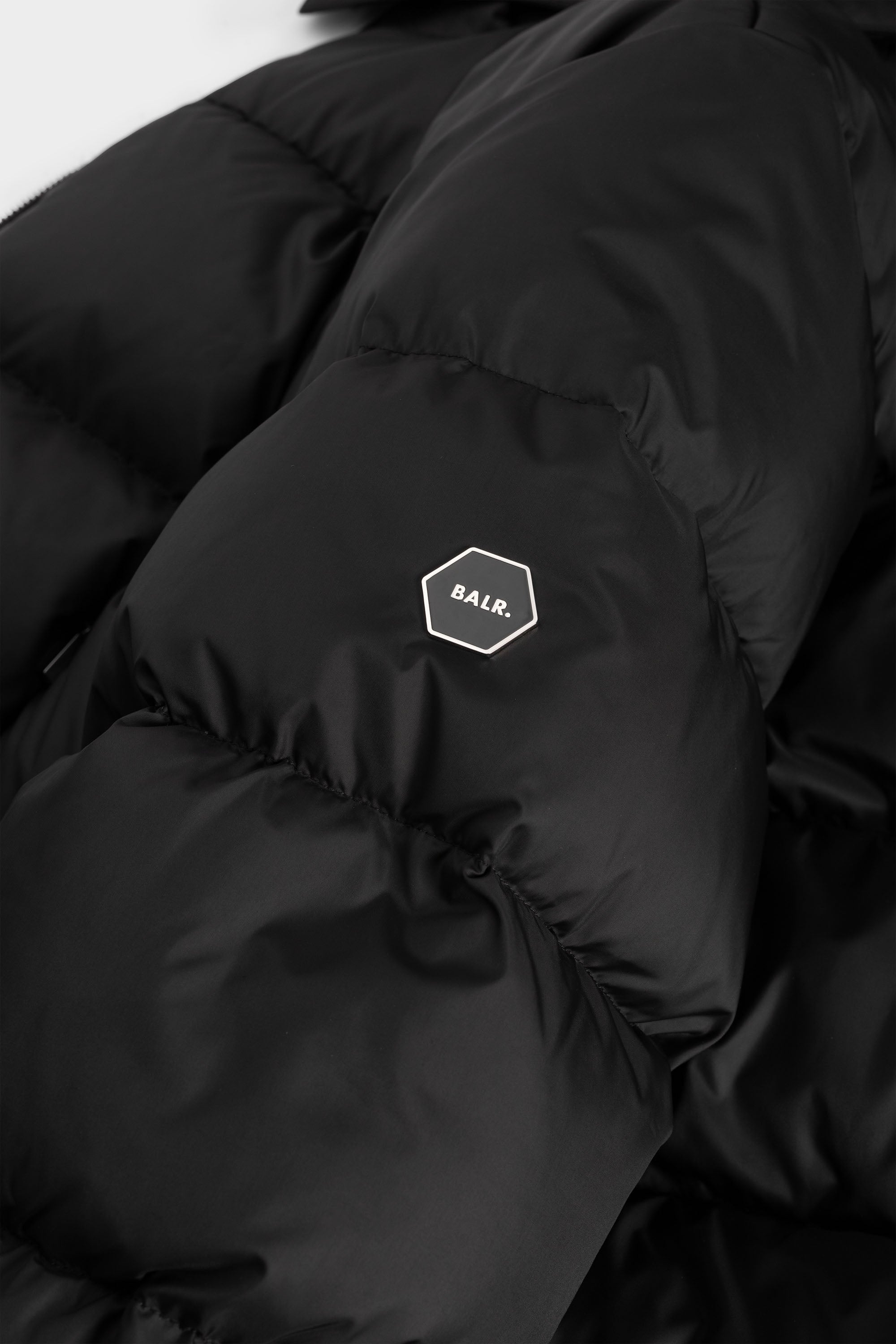 DENNIS PUFFER JACKET - JET BLACK