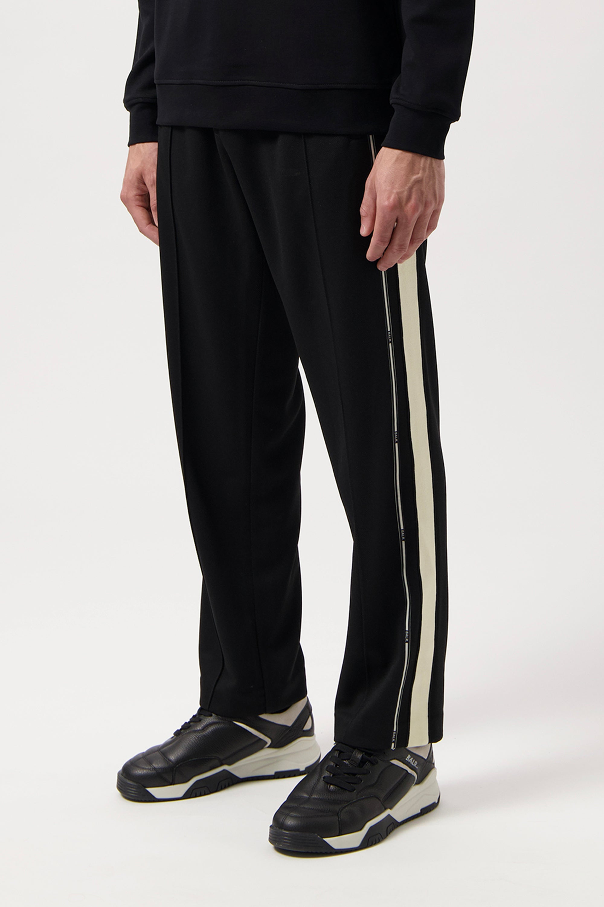 TAPE STRAIGHT TRACK PANTS-JET BLACK