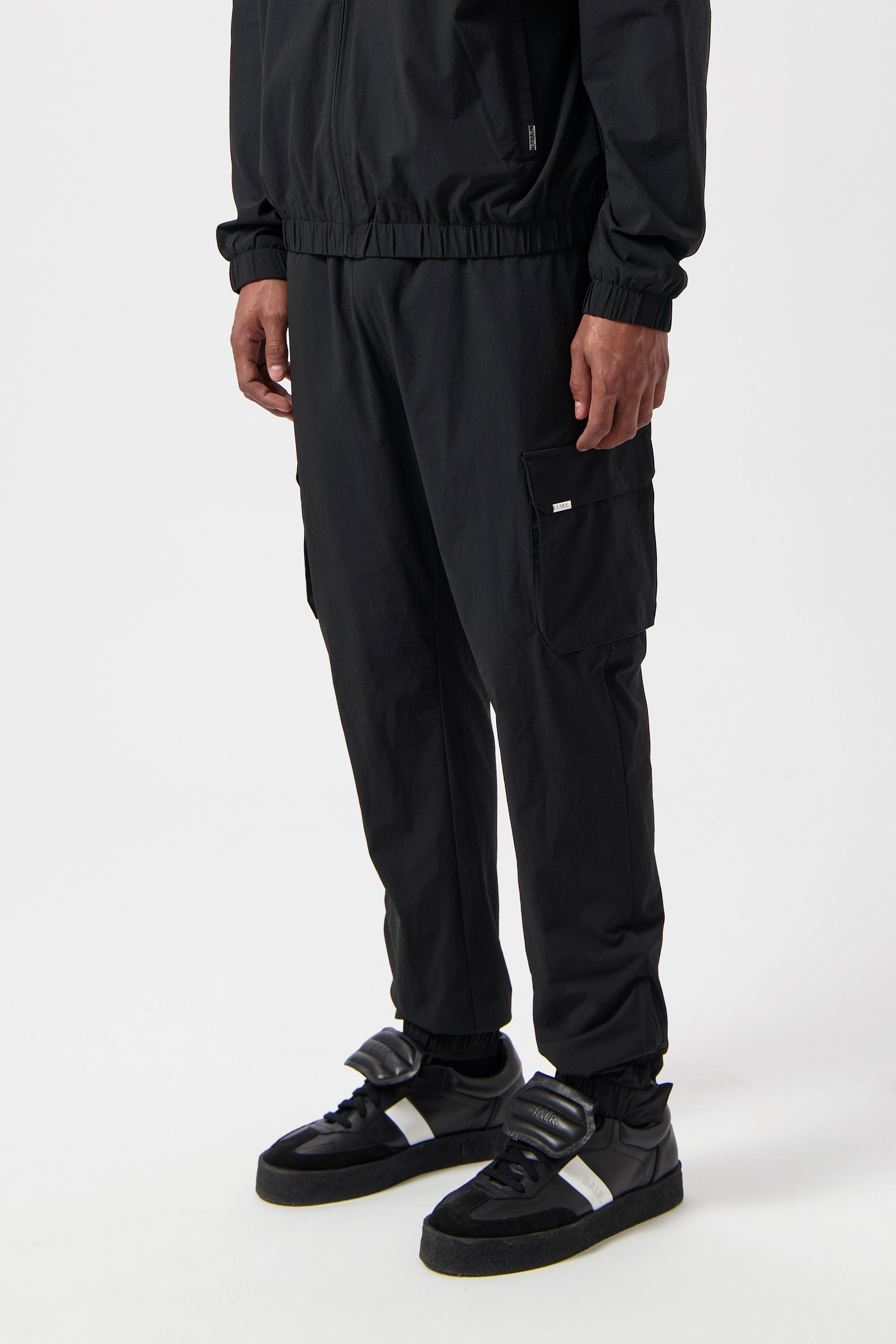 TECH CUFFED CARGO PANTS-JET BLACK