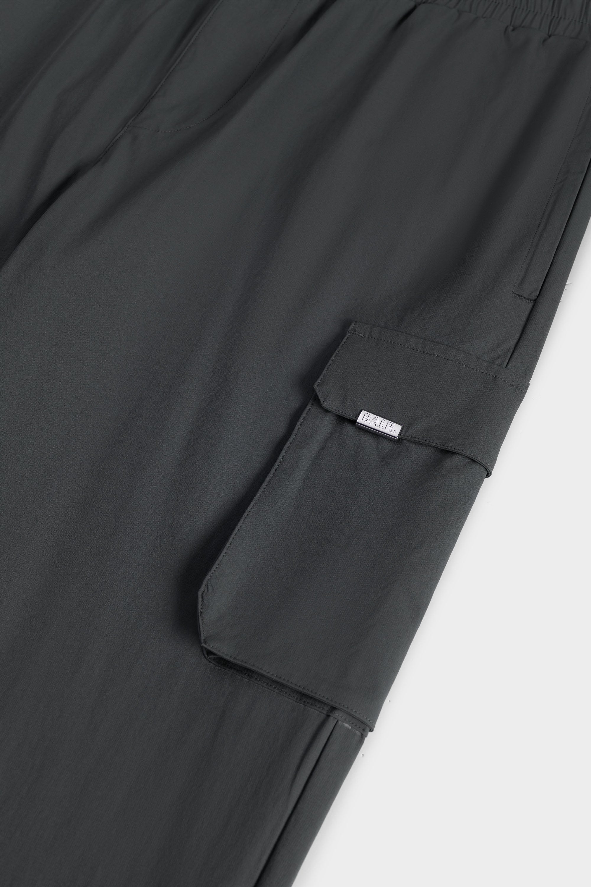 TECH CUFFED CARGO PANTS - VOLCANIC GREY