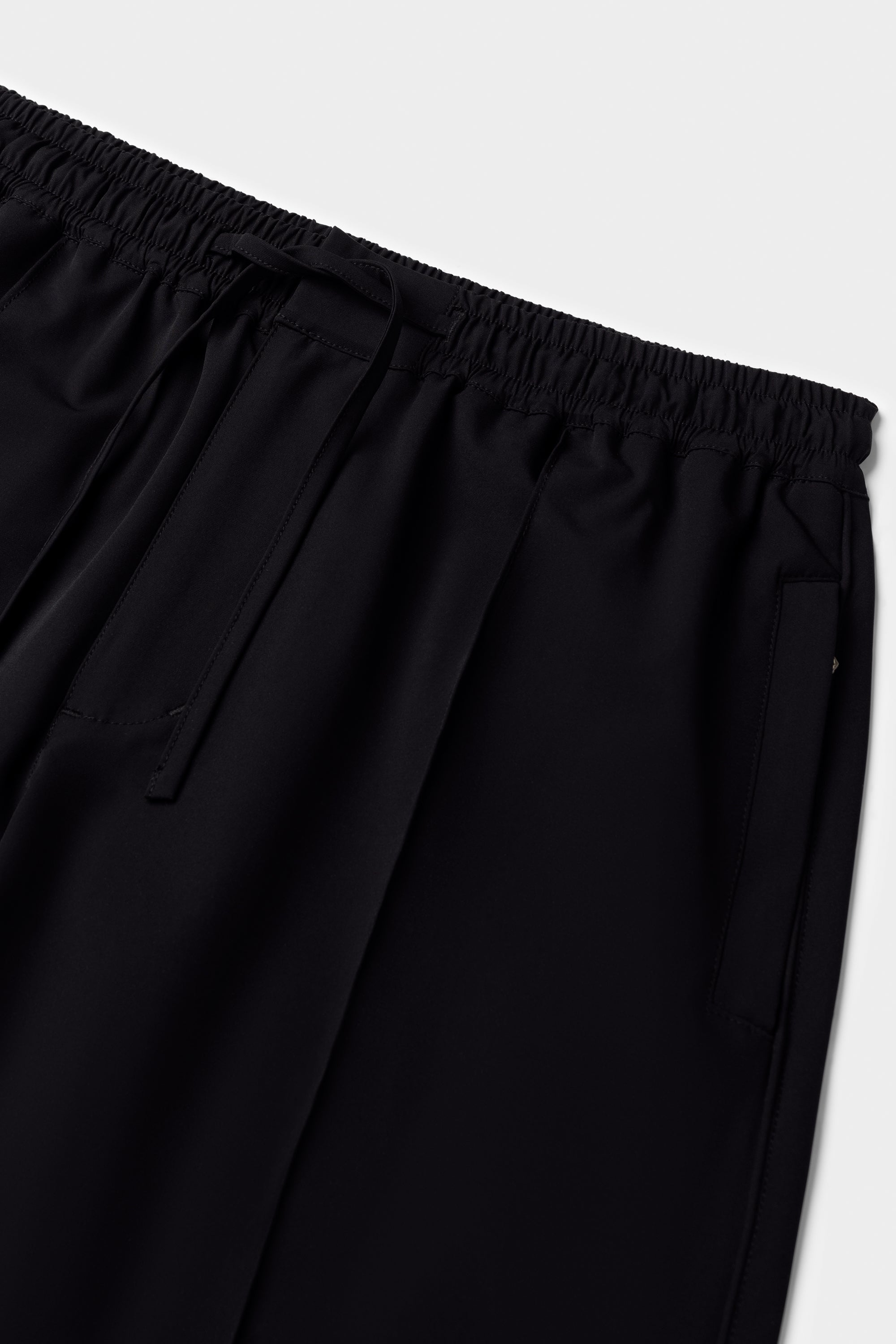 HEX-SERIES SHORTS-JET BLACK