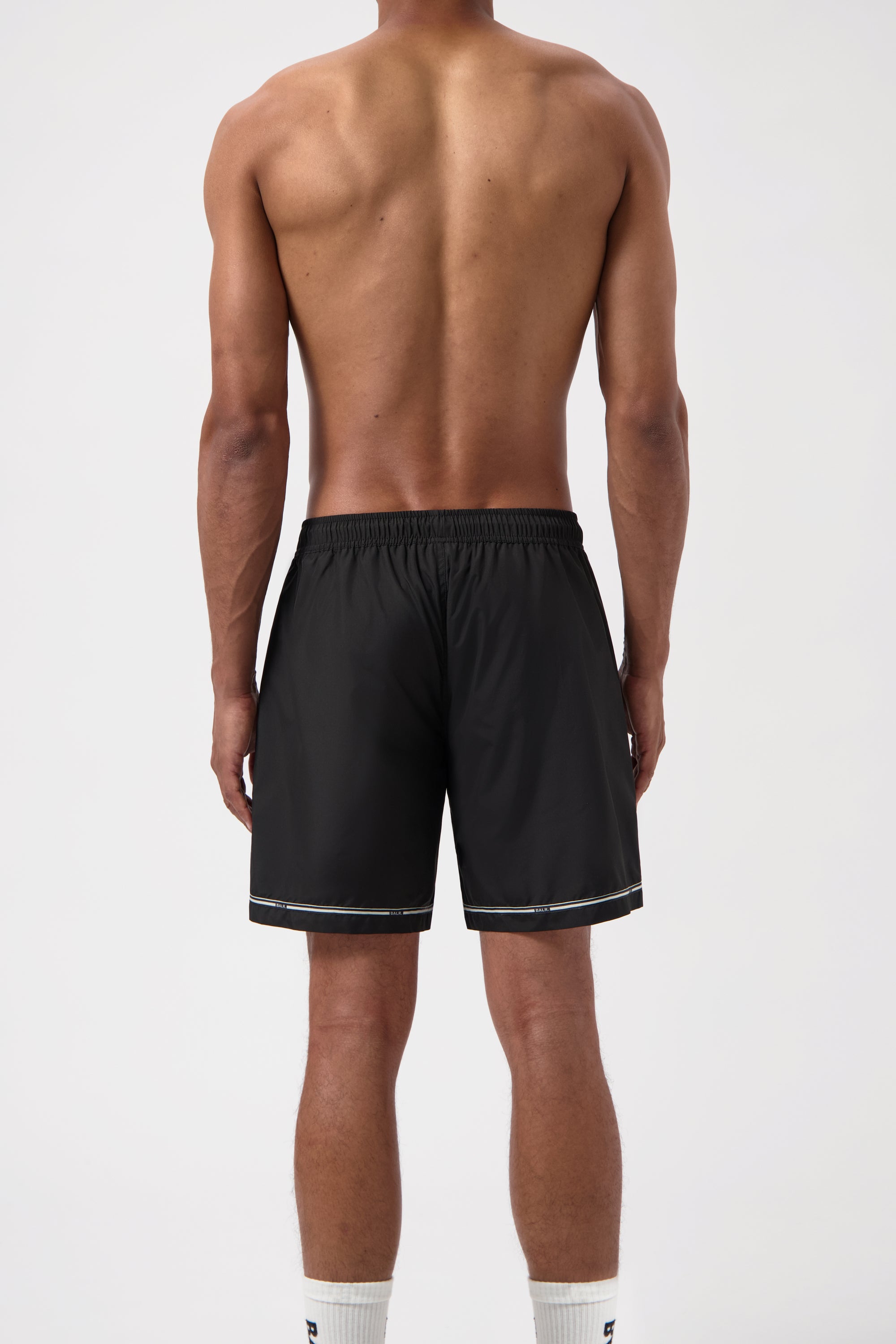 TAPE OUTDOOR SHORTS-JET BLACK