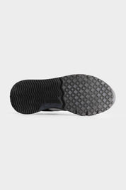 STAMINA RUNNER - BLACK