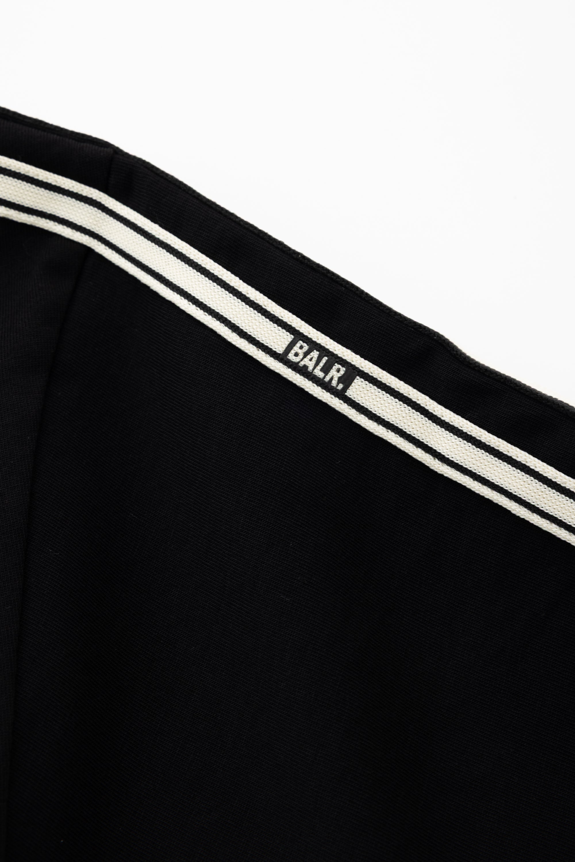 TAPE BOX T-SHIRT - JET BLACK