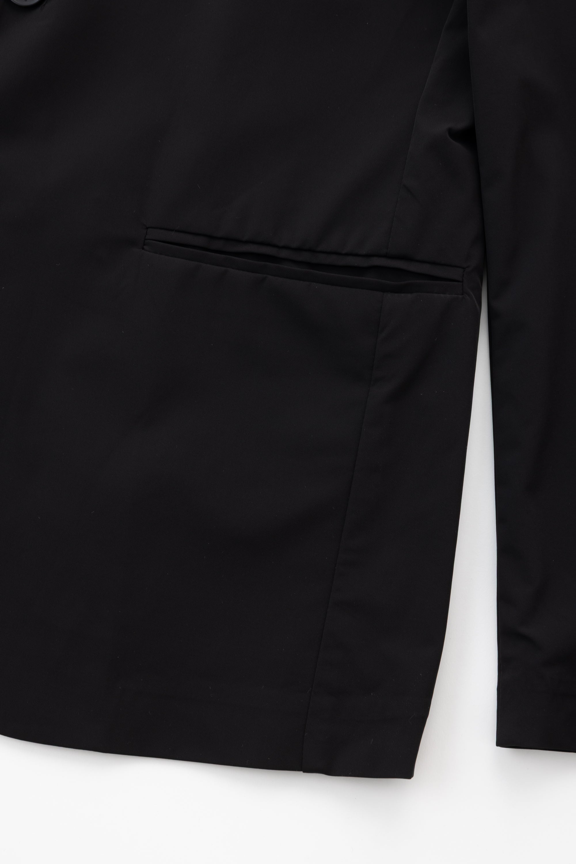 XI TECH BLAZER - JET BLACK