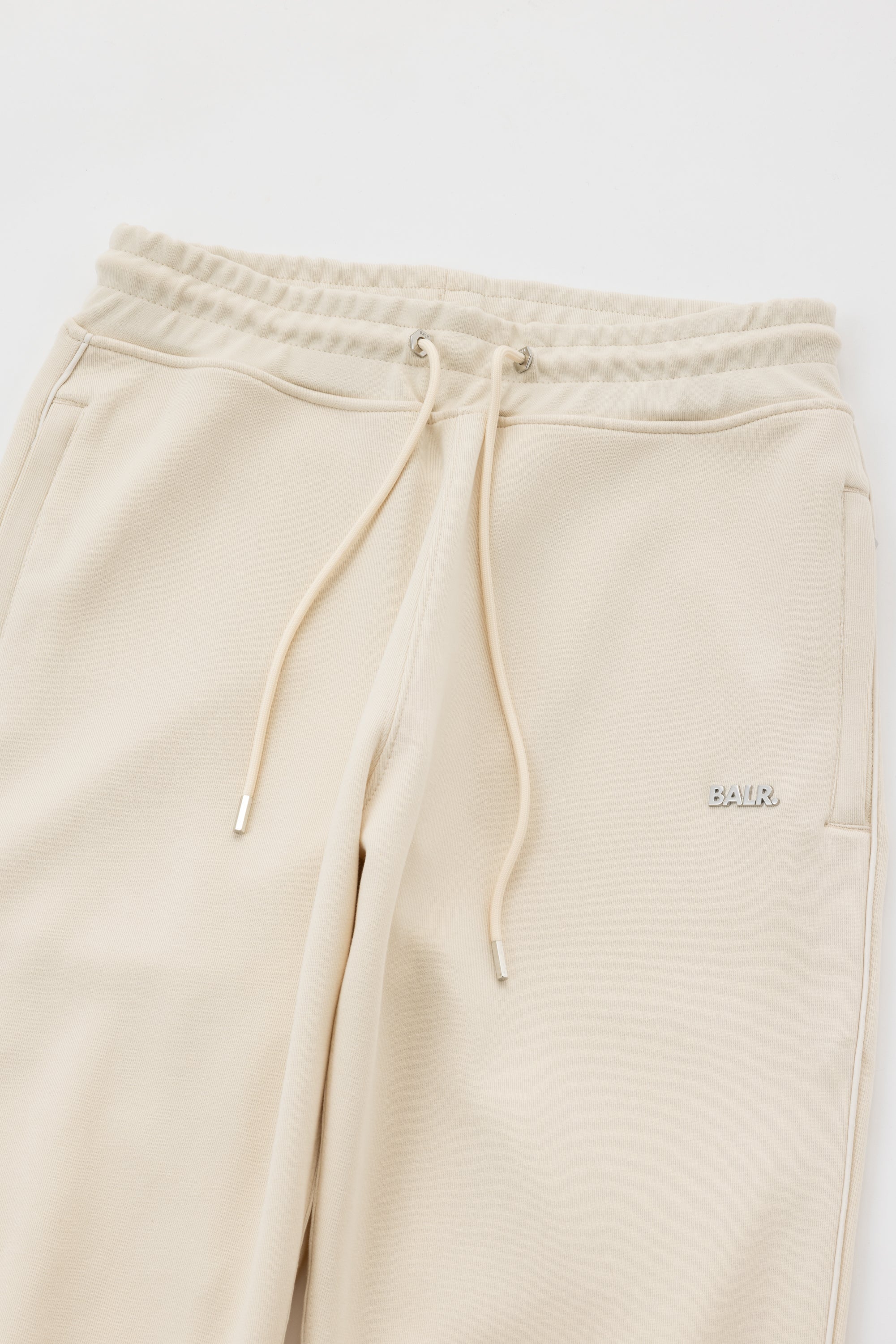 Q SERIES JOGGER - WHITE SWAN