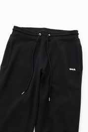 Q SERIES JOGGER - JET BLACK
