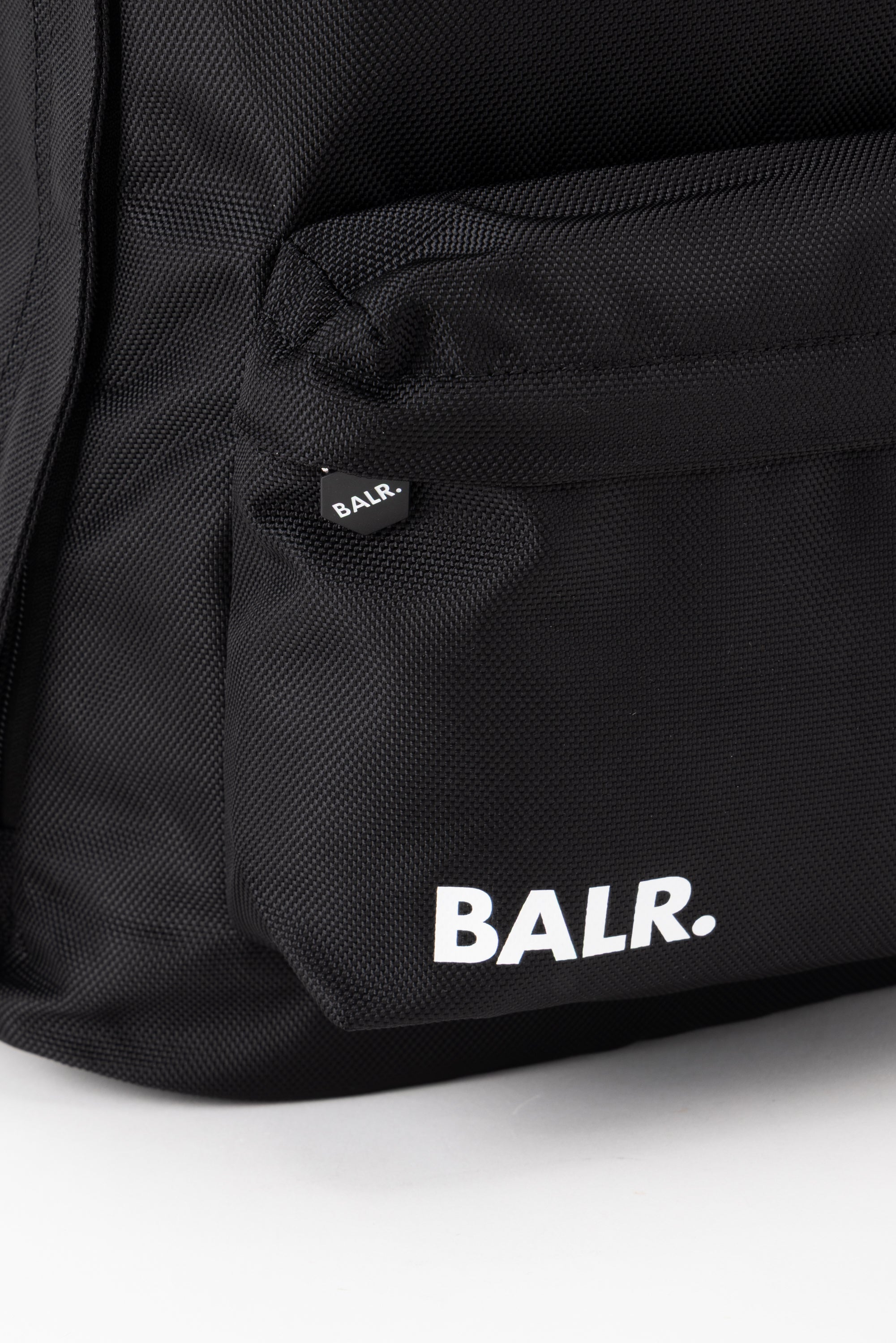 U-SERIES SMALL CLASSIC BACKPACK JET BLACK