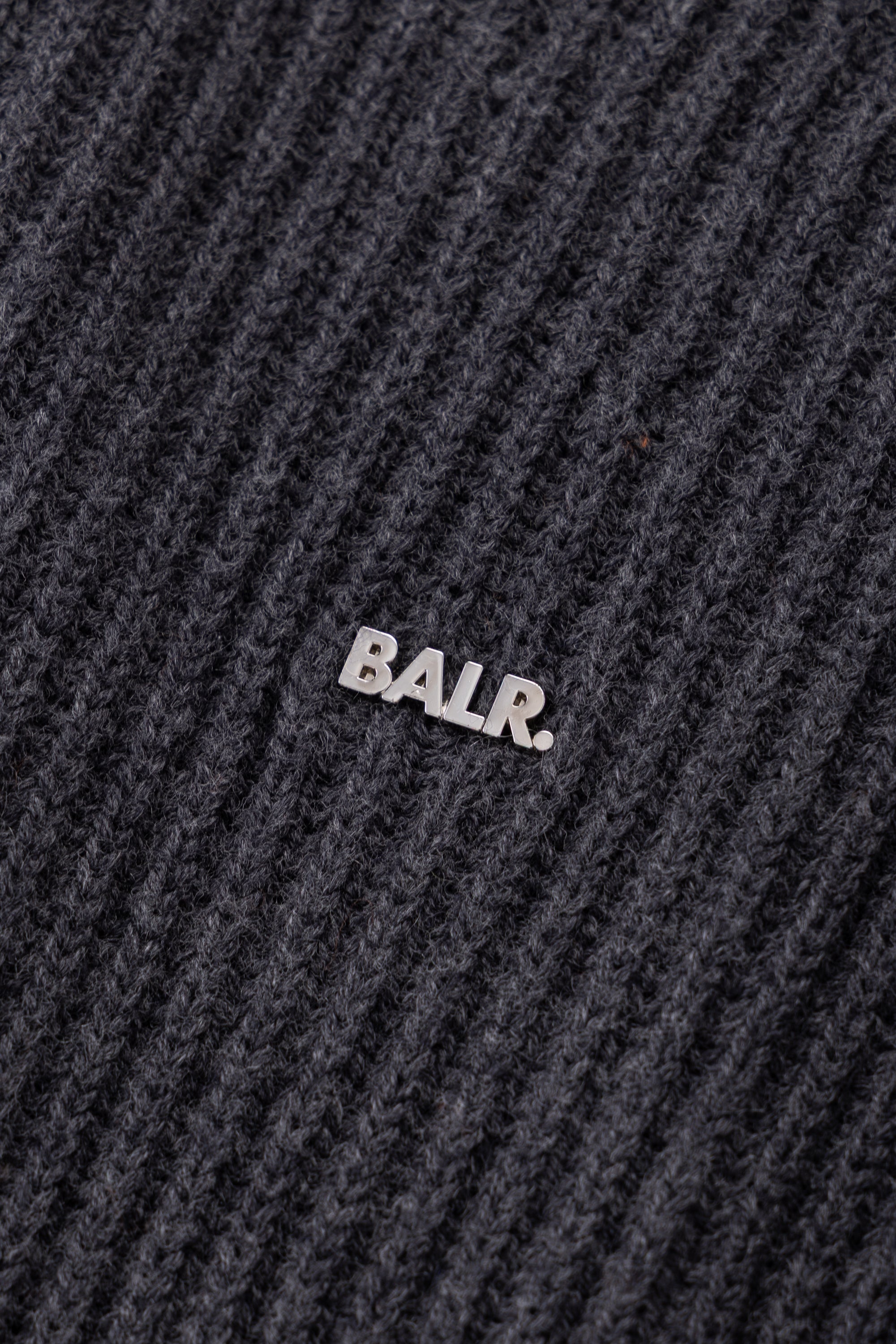 XI KNITTED HALF ZIP - VOLCANIC GREY