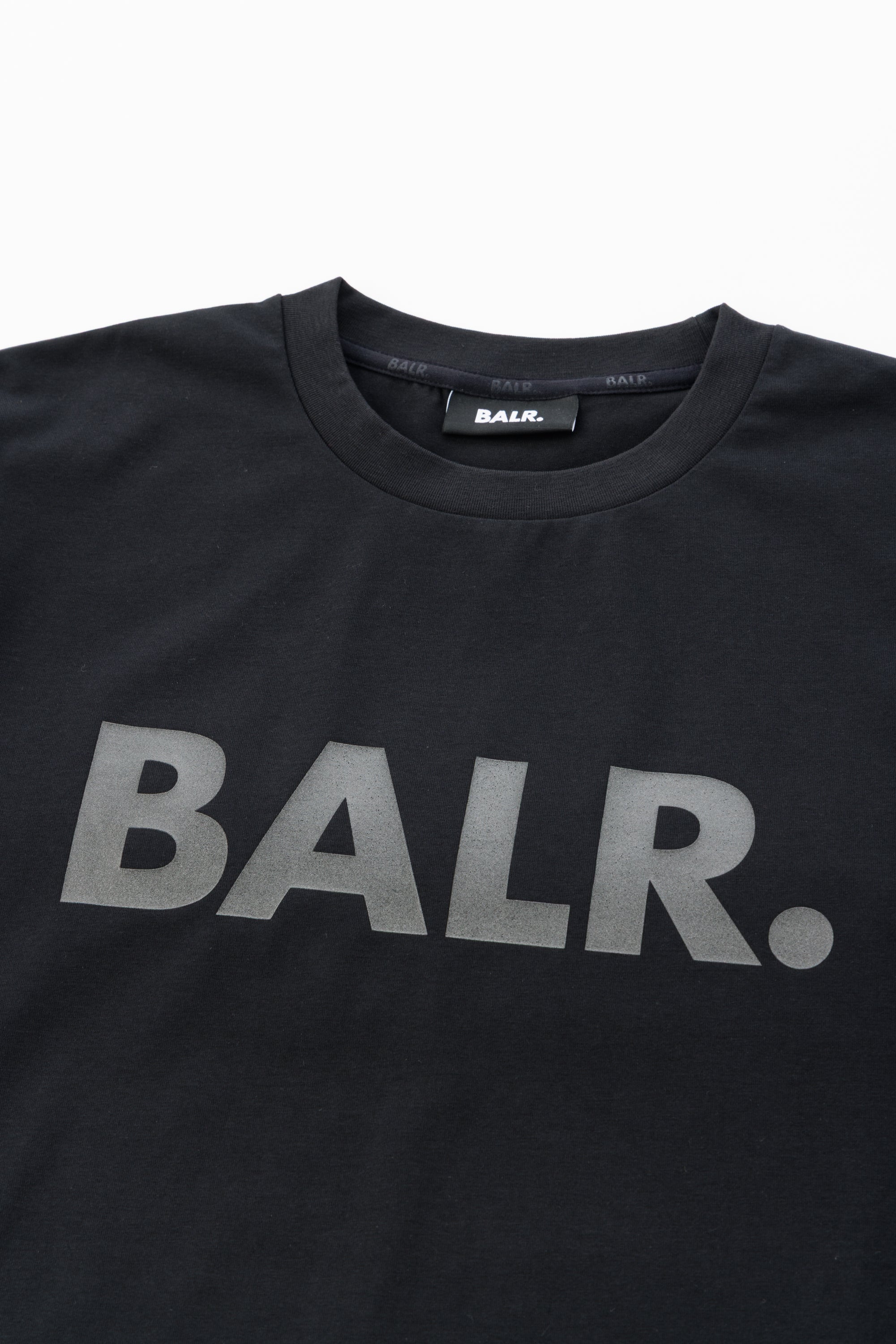 【日本限定】JP STREET TALENTS T-SHIRT - JET BLACK / REFLECTIVE