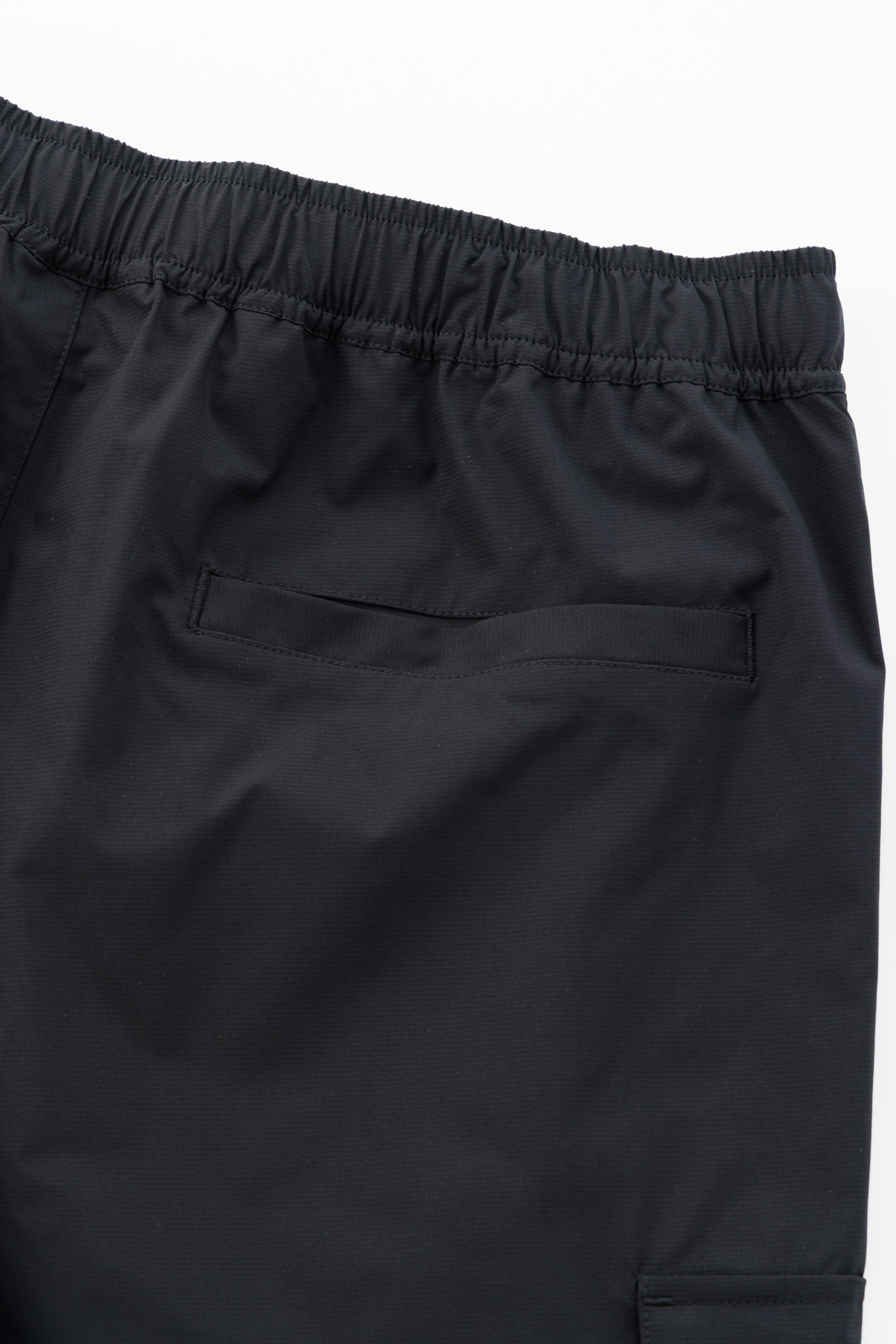 【日本限定】JP TECH CARGO SHORTS - JET BLACK