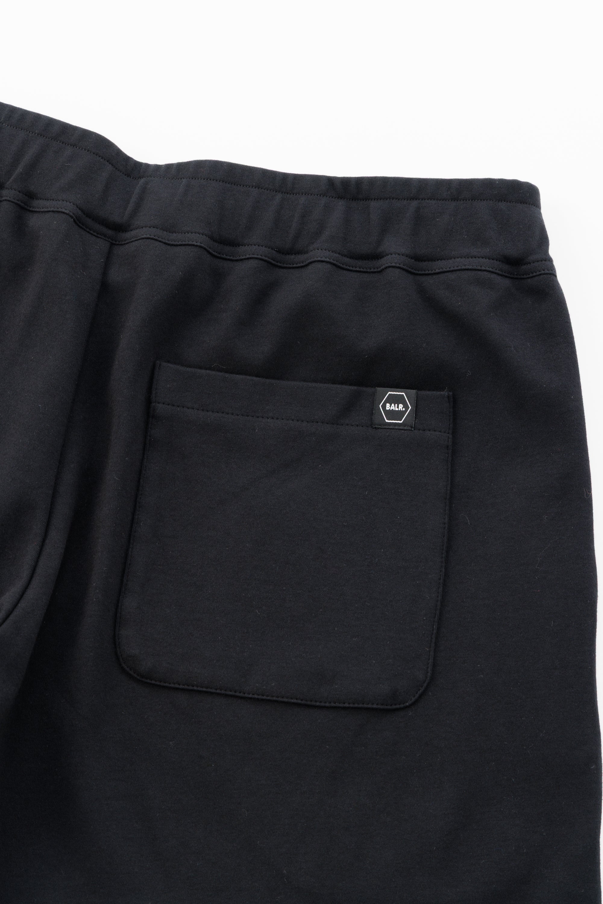 【日本限定】JP LOGO RELAX SHORTS - JET BLACK / WHITE