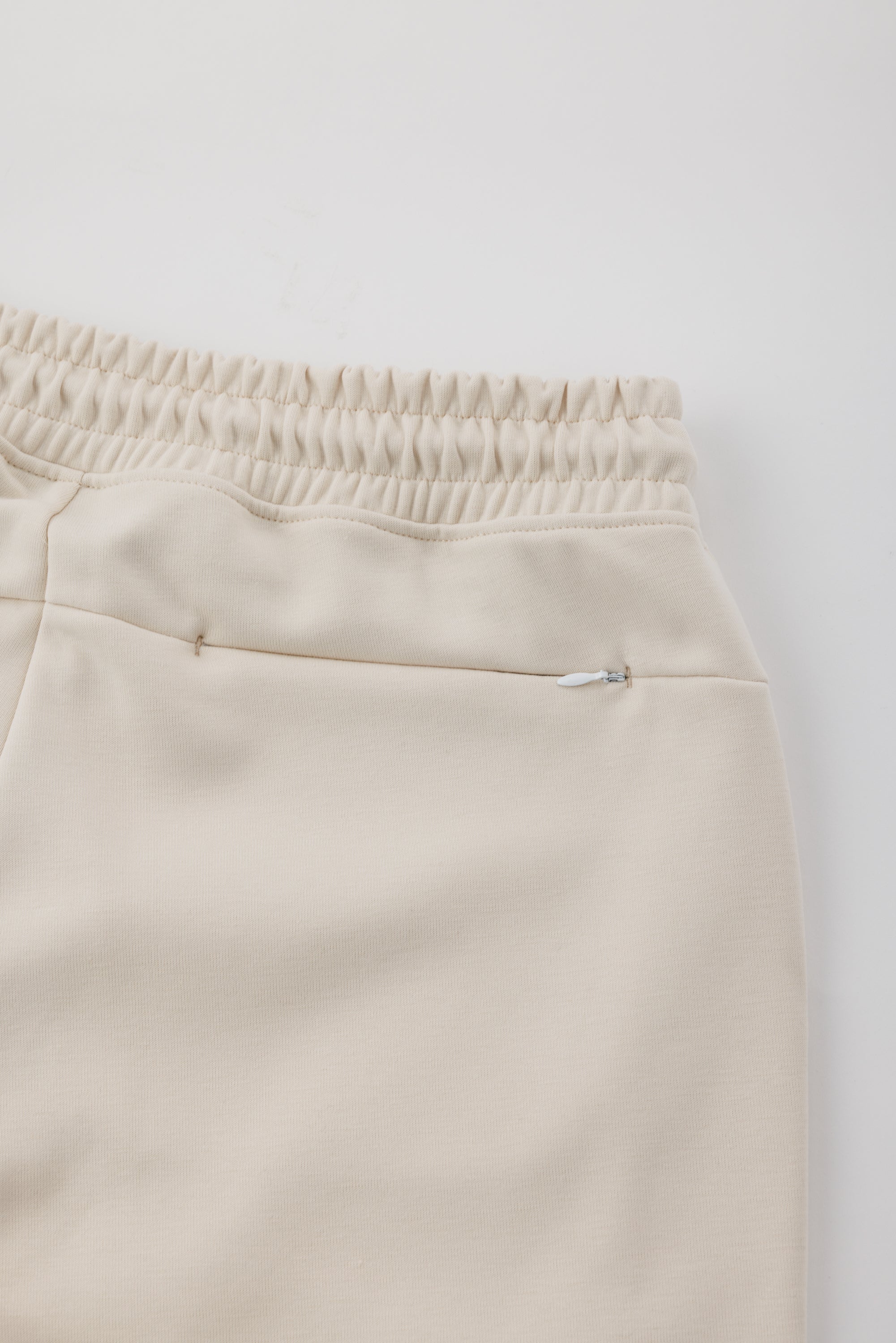 【日本限定】JP  Q SERIES PANEL SHORTS - WHITE SWAN