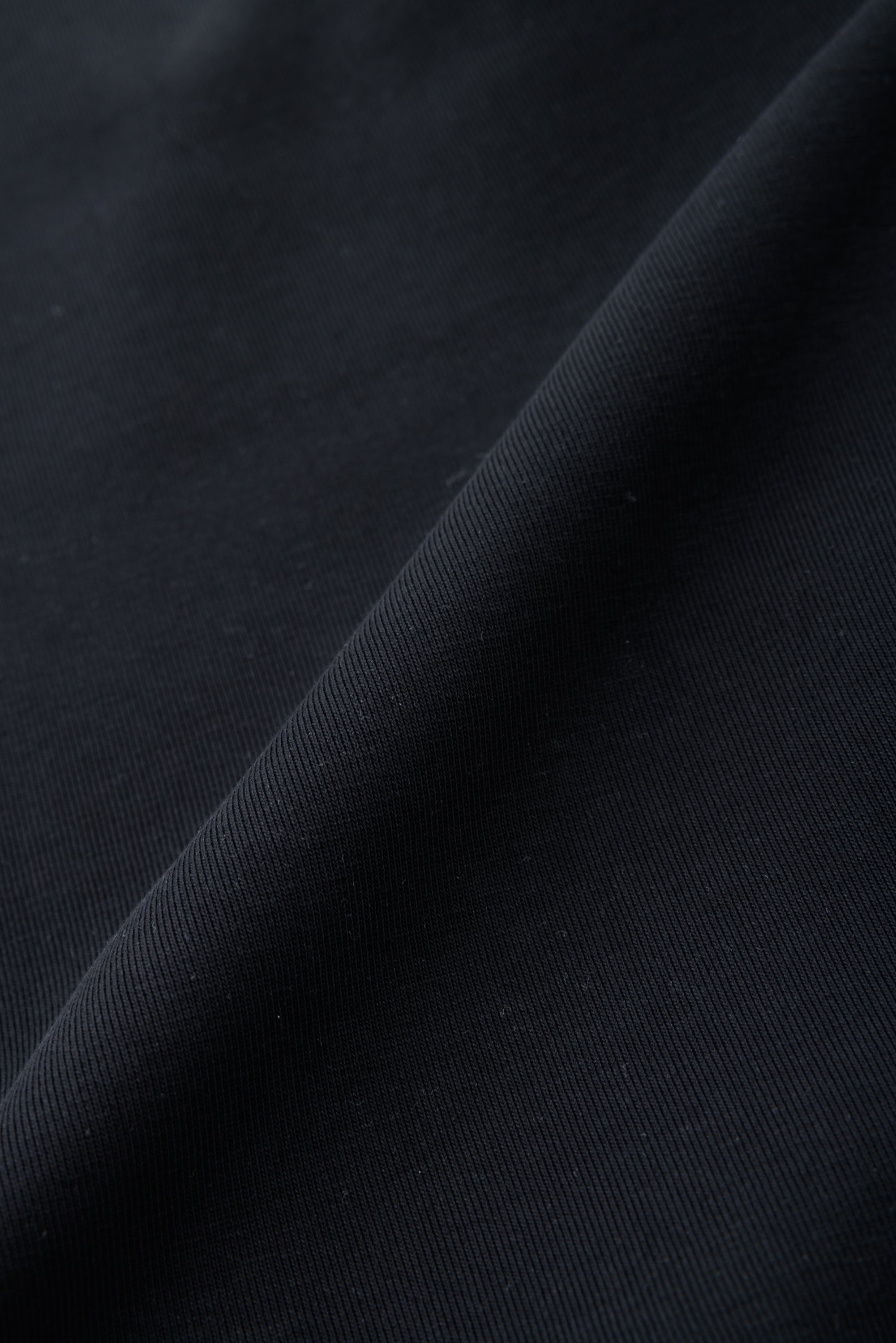 【日本限定】JP  Q SERIES LIGHT CREWNECK - JET BLACK