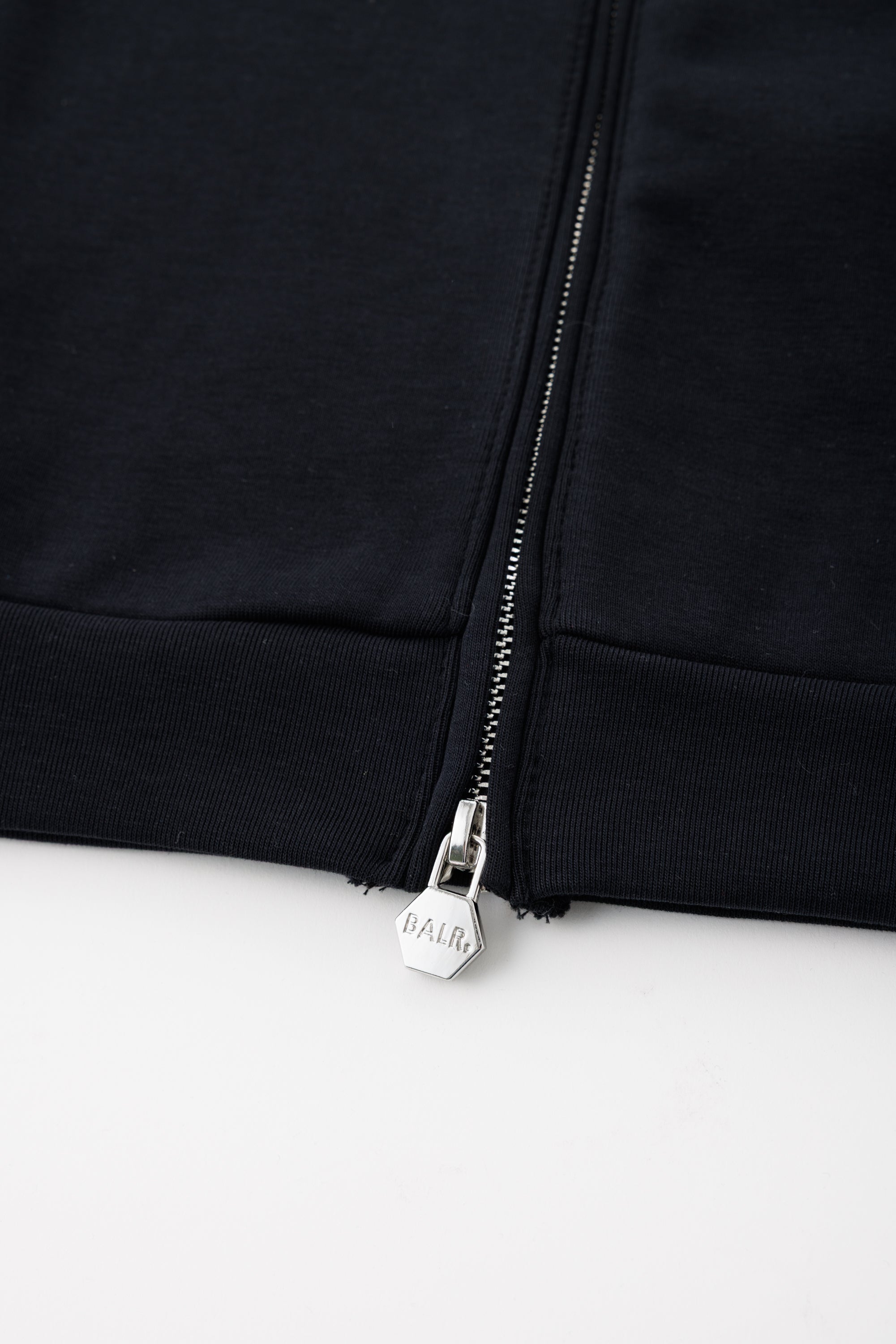 【日本限定】JP  Q SERIES TRACK JACKET - JET BLACK