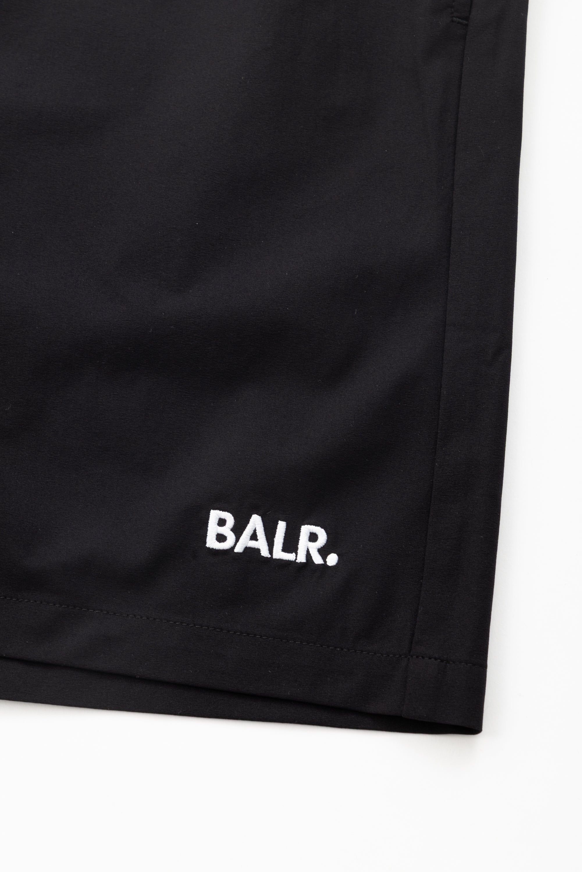 日本限定】JP LOGO SHORTS - BLACK – BALR.