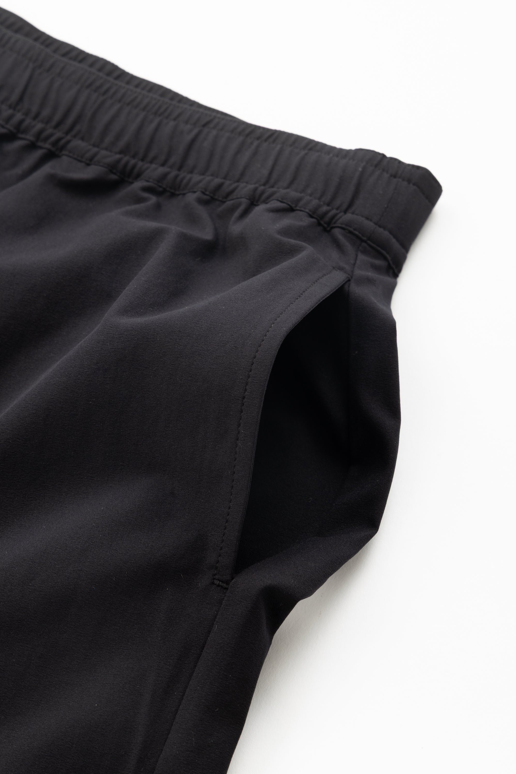 【日本限定】JP LOGO SHORTS - BLACK