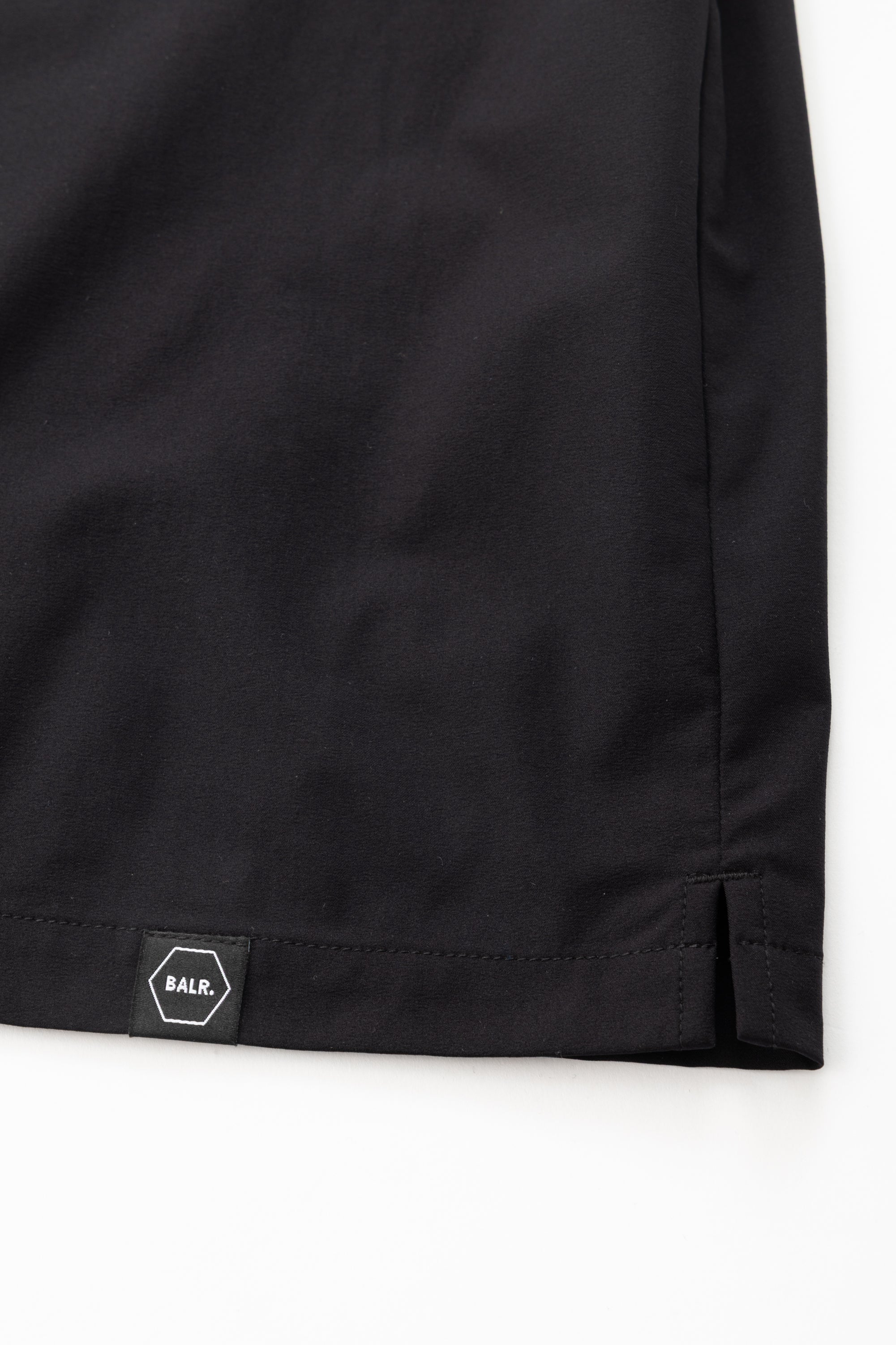 【日本限定】JP  LOGO SHIRT - BLACK