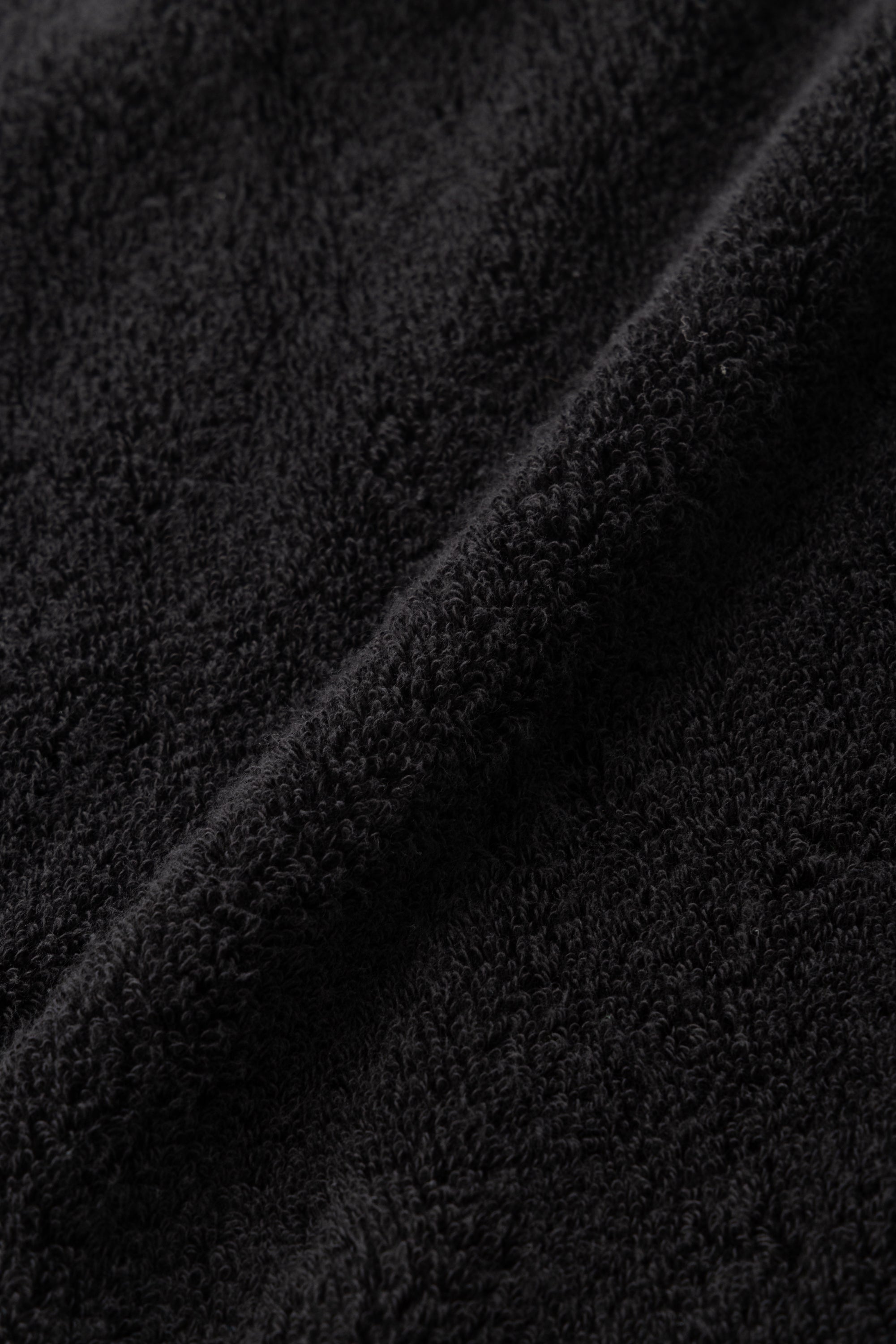 BALR. BATH TOWEL- BLACK
