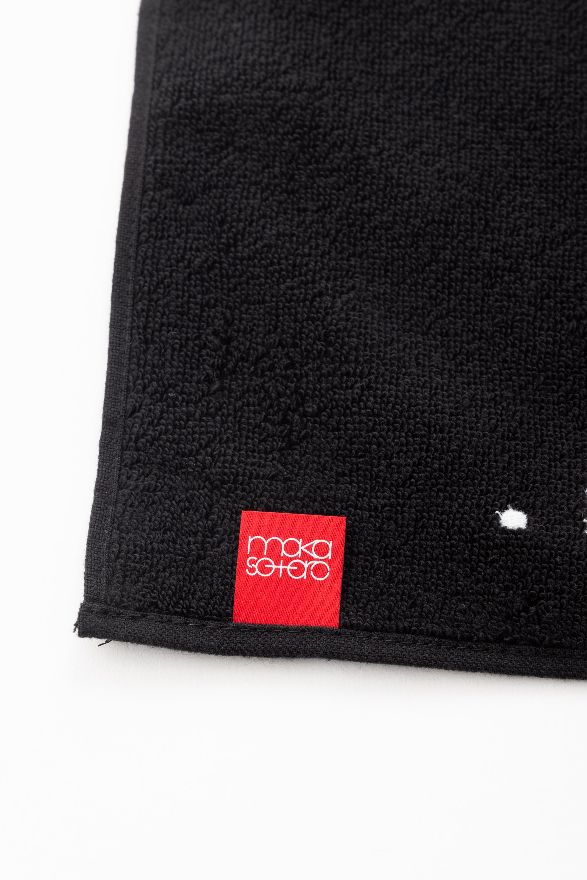 BALR. HAND TOWEL- BLACK