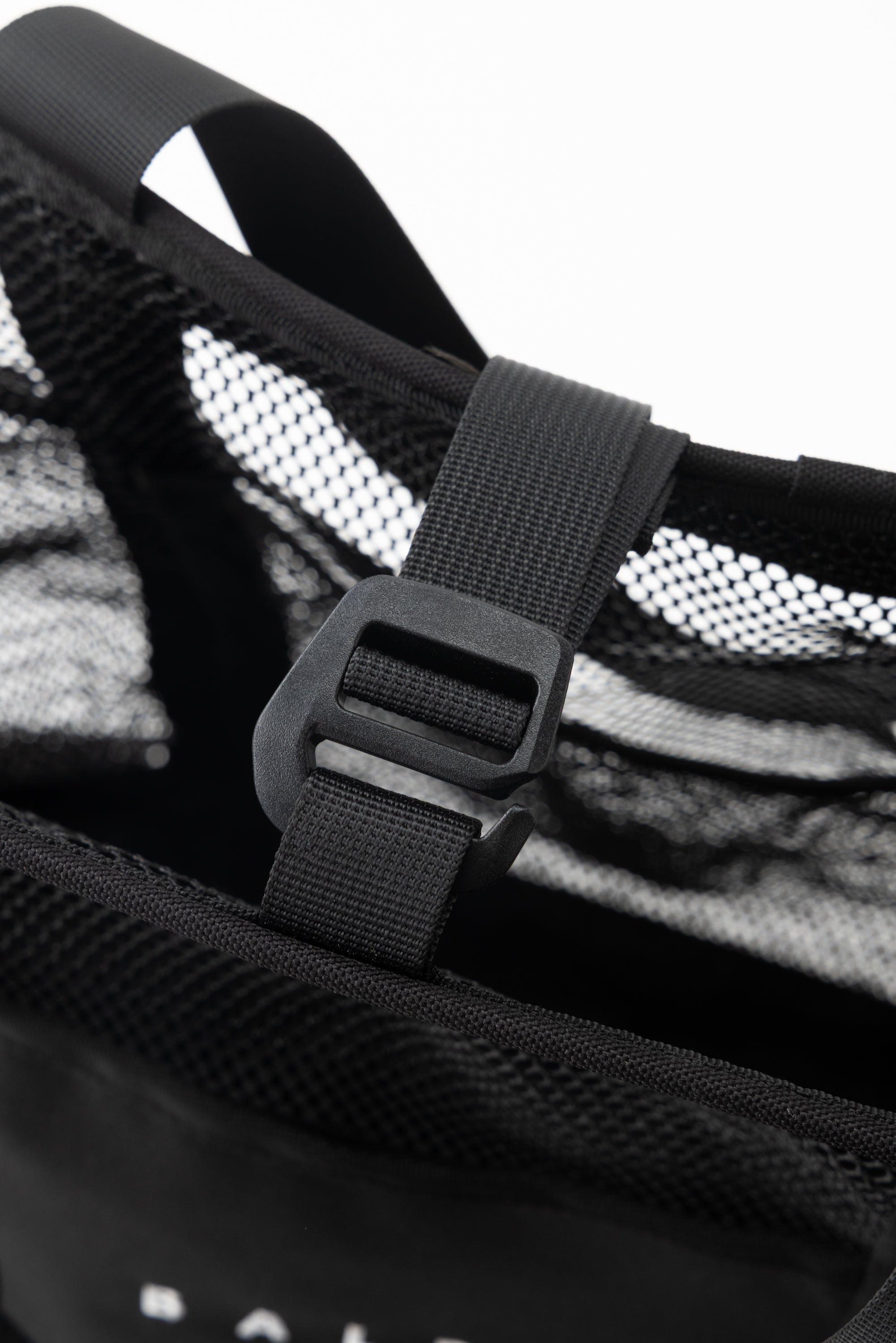 BALR. MESH TOTE- BLACK