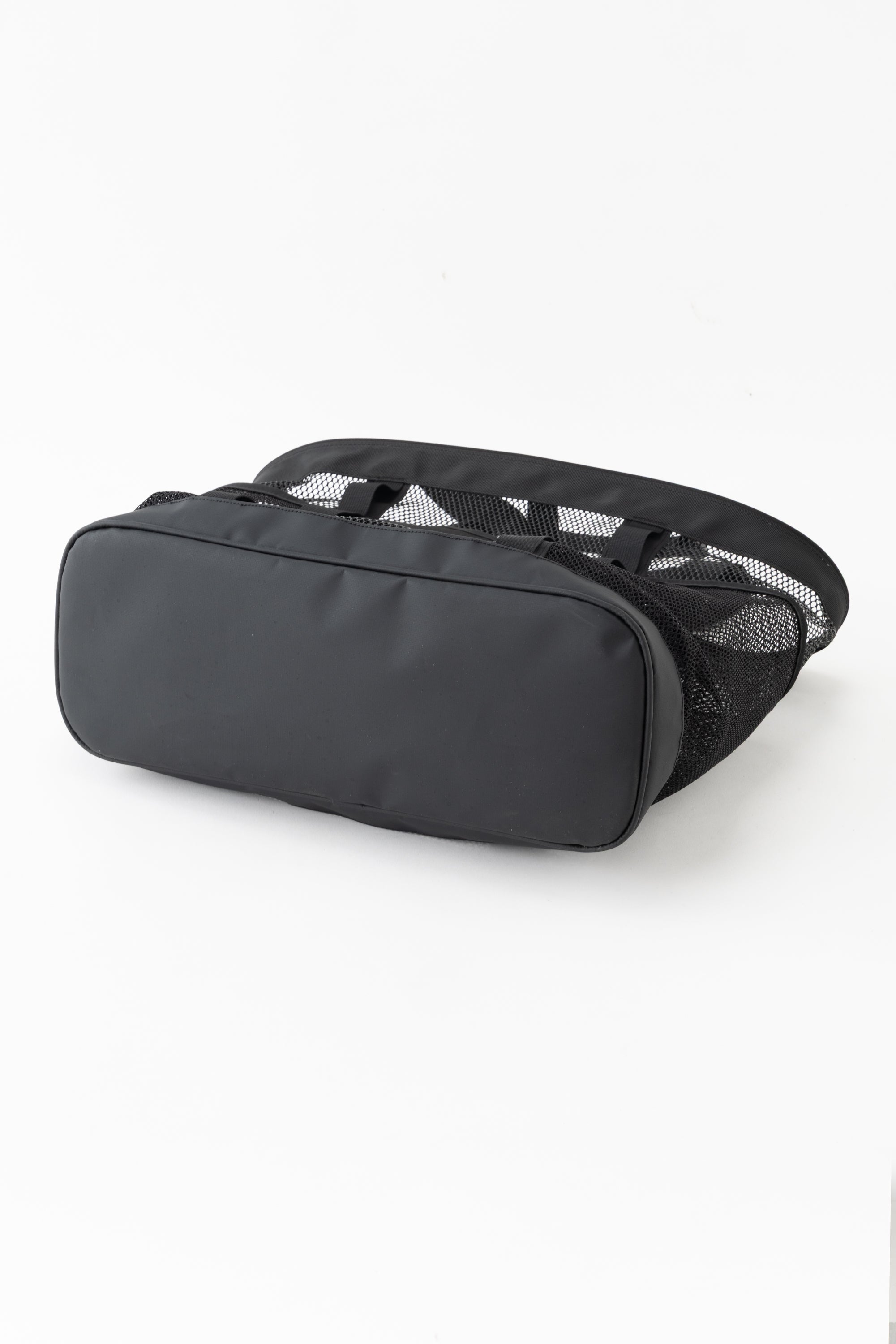 BALR. MESH TOTE- BLACK