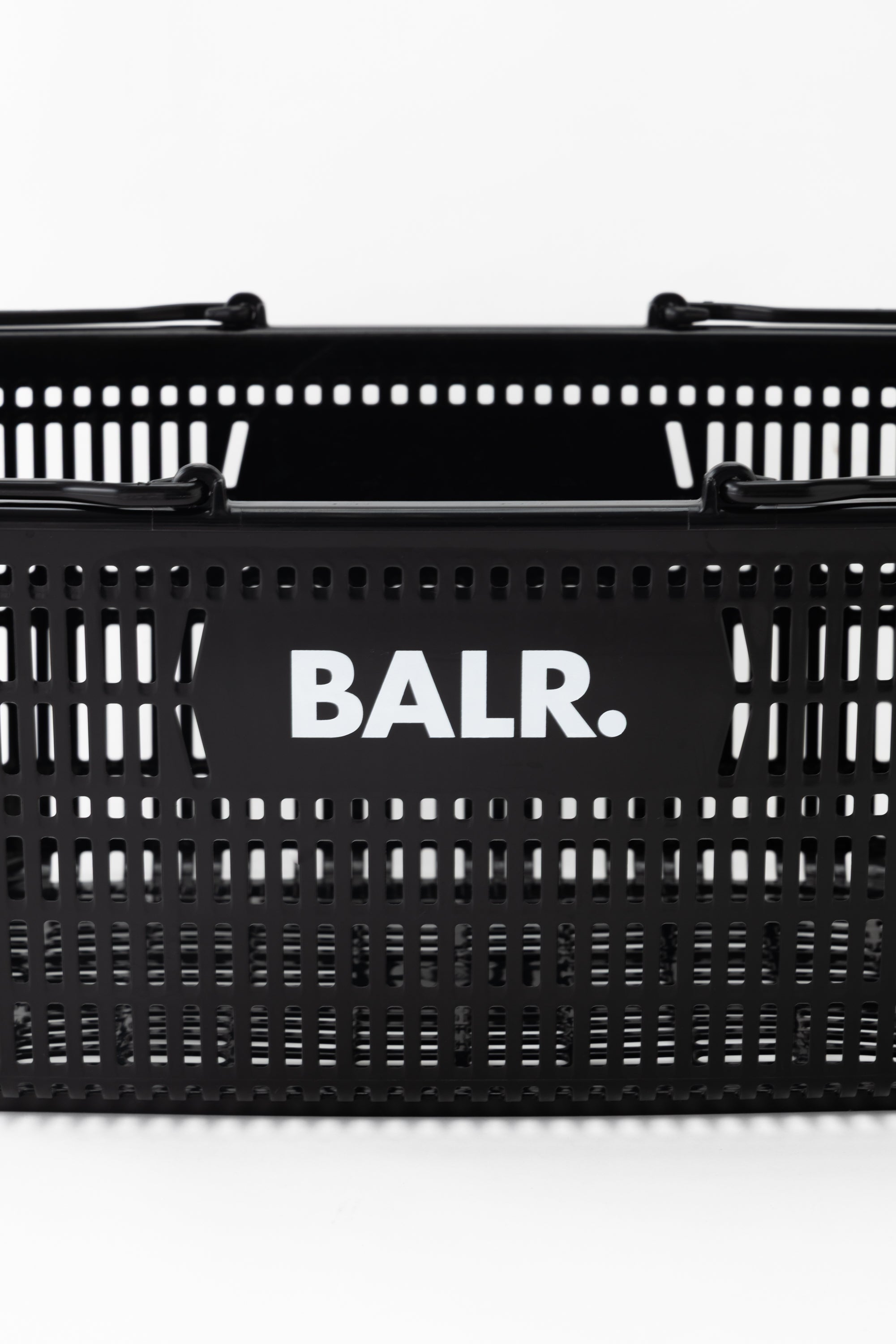 BALR. BRAND BASKET- BLACK