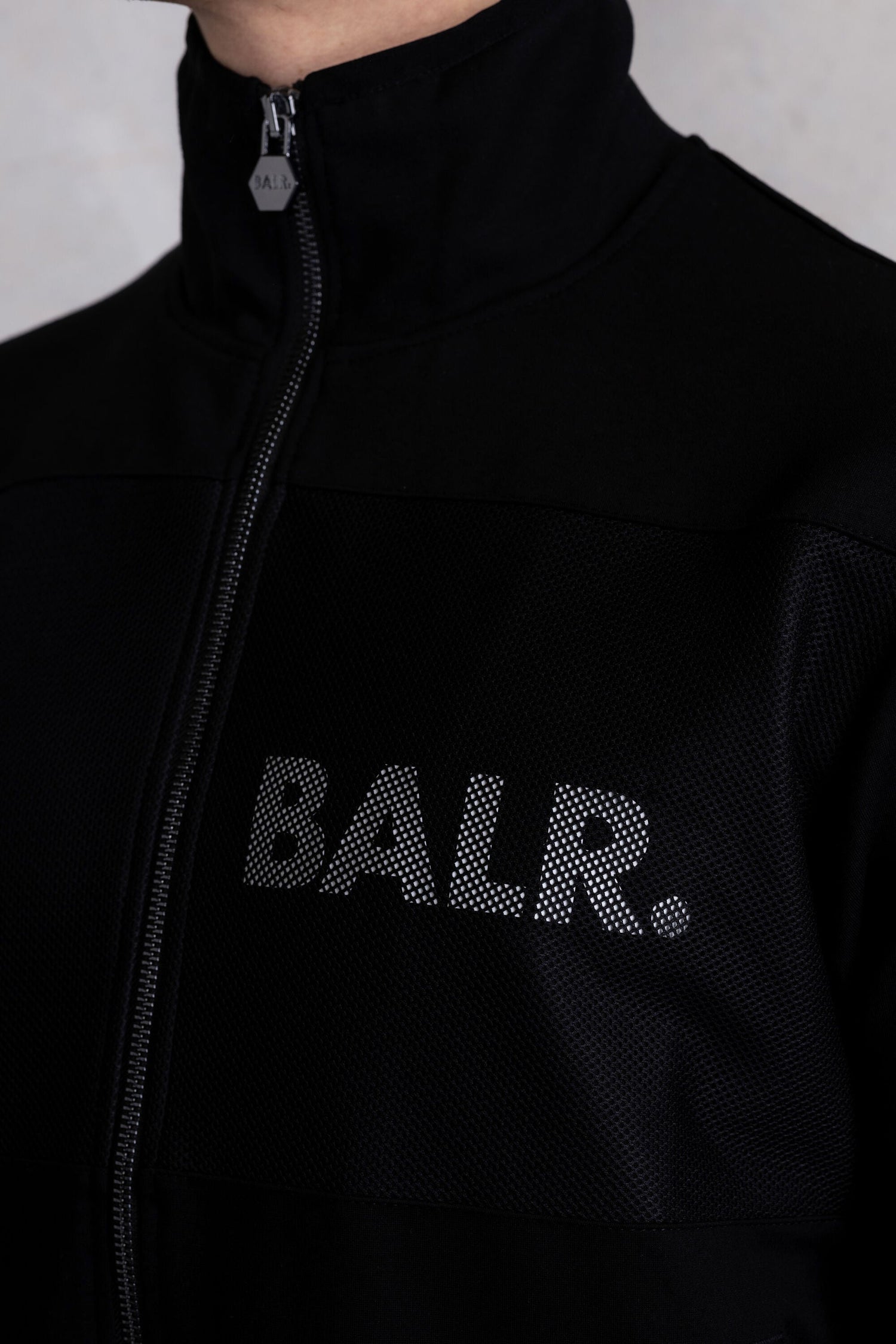 LOUIS SLIM MESH TRACK JACKET JET BLACK – BALR.