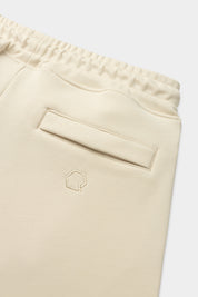 Q-SERIES REGULAR FIT SHORTS WHITE SWAN